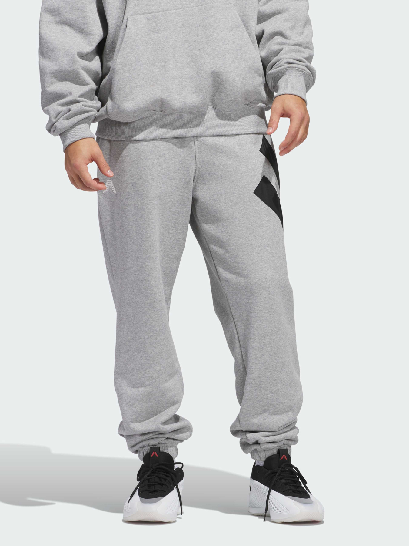 Штаны спортивные Adidas модель JC7848 Фото