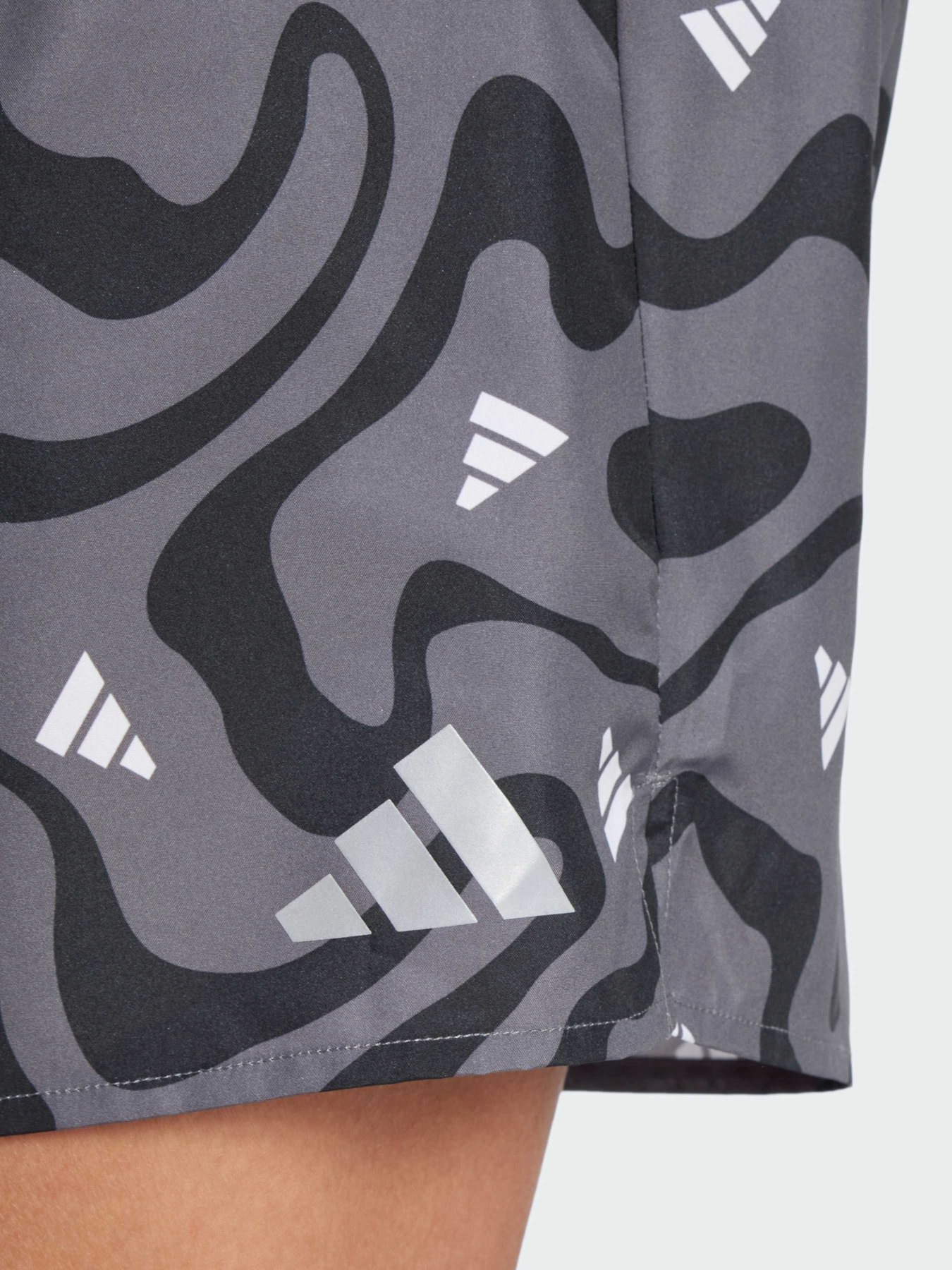 Шорты спортивные Adidas модель JD2336 Фото