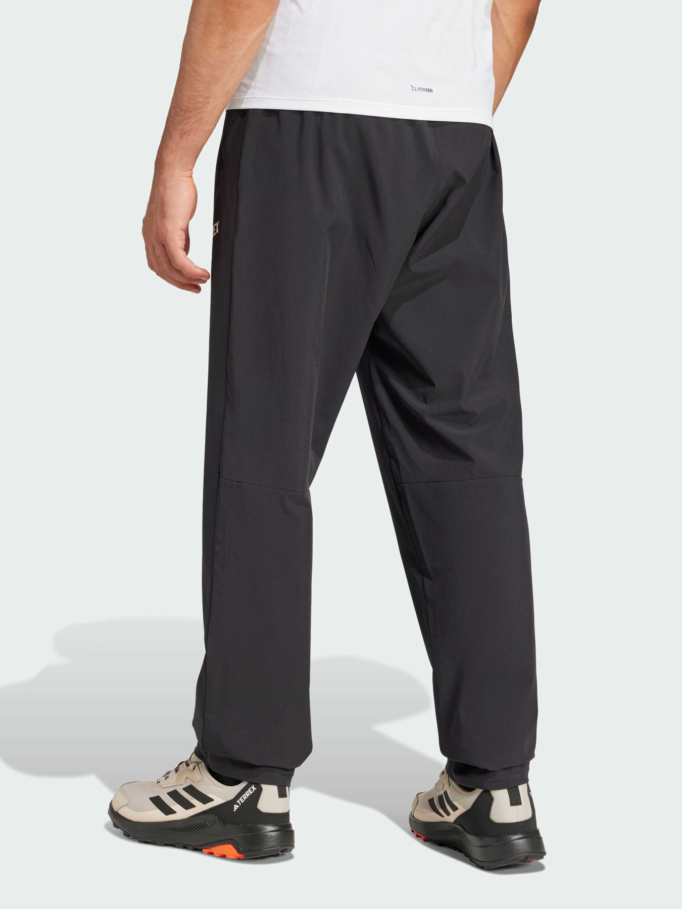 Штаны спортивные Adidas модель JP0811 Фото