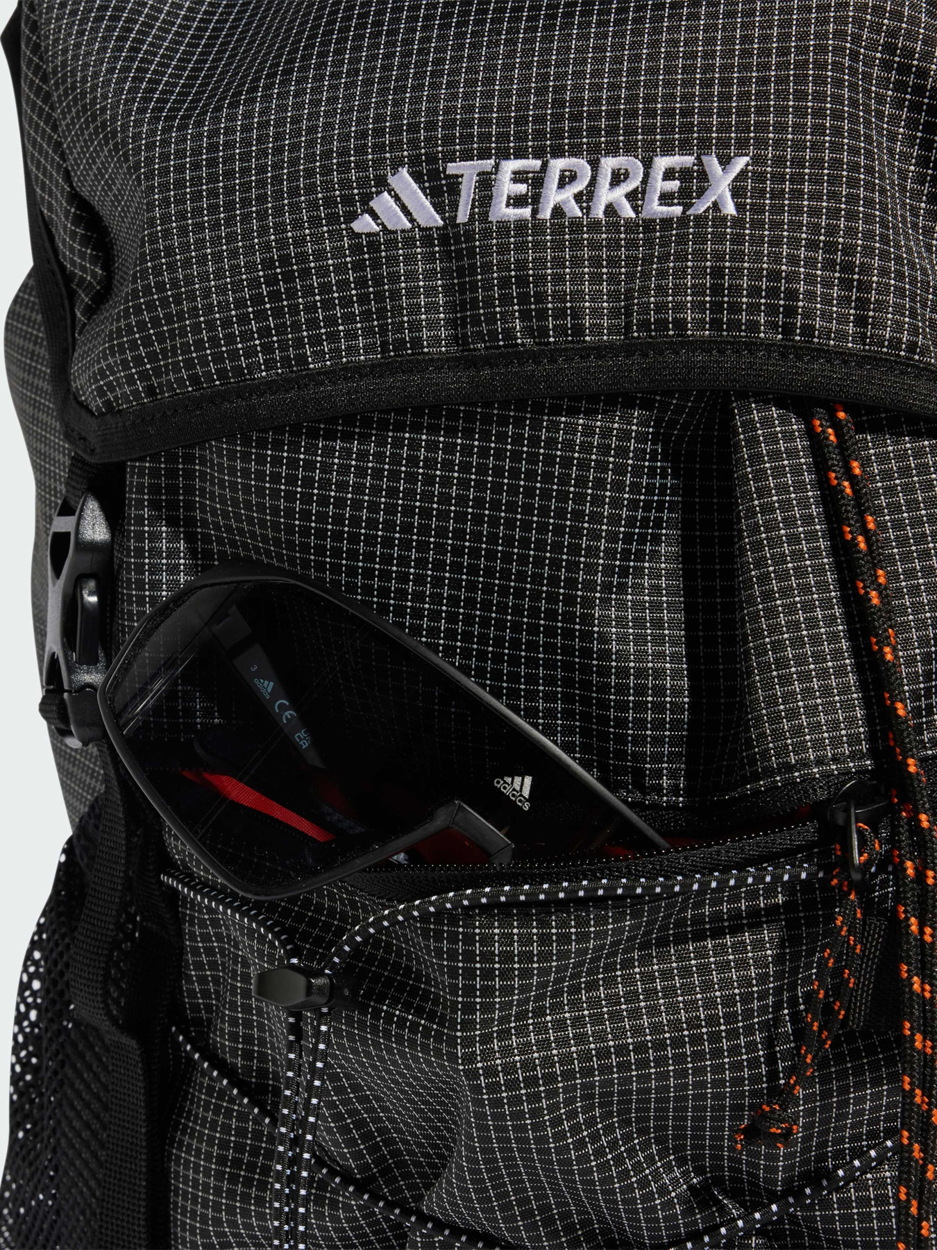 Повсякденний рюкзак Adidas модель JJ1482 Фото