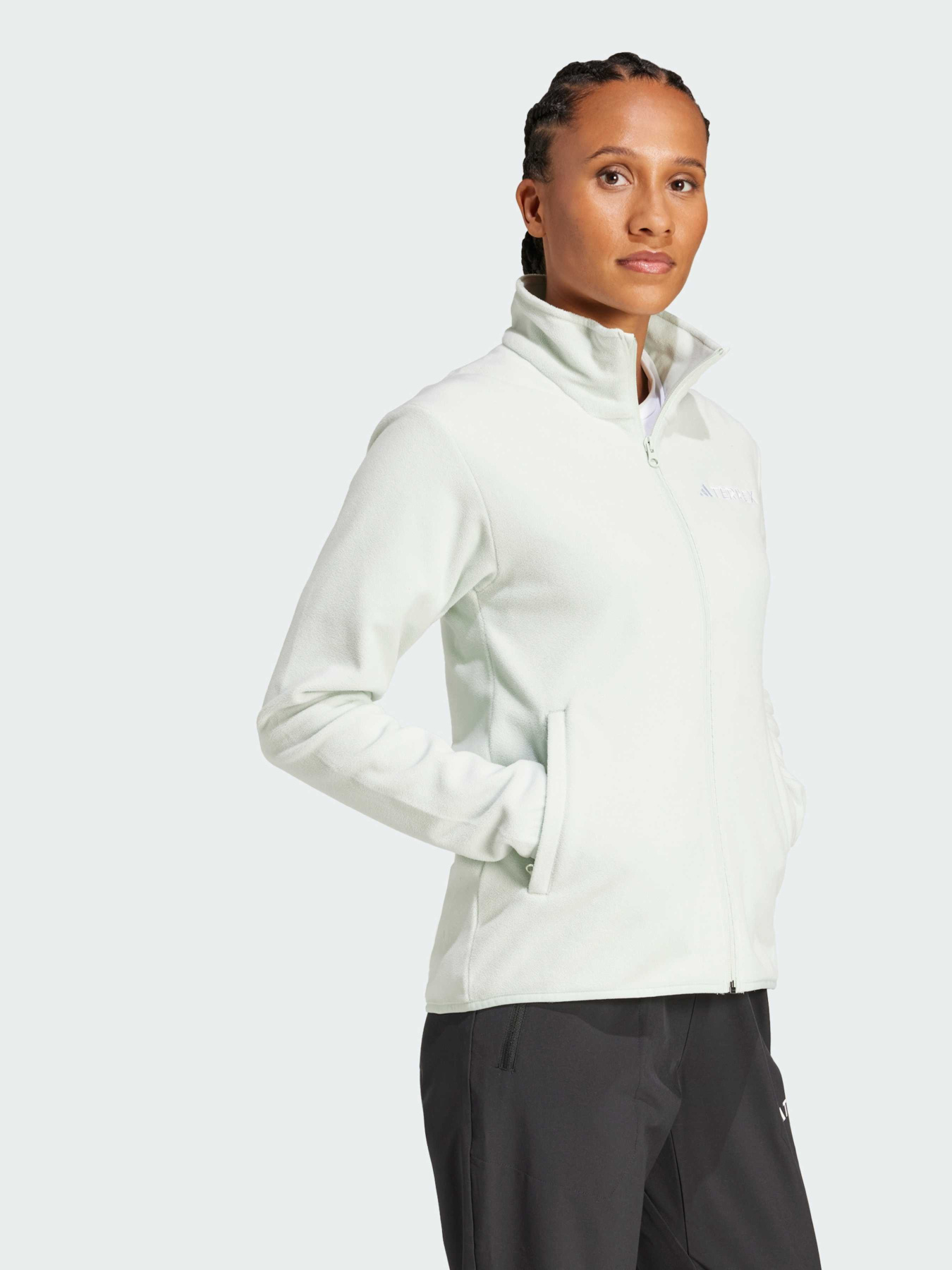 Куртки и дубленки Adidas модель JP0801 Фото