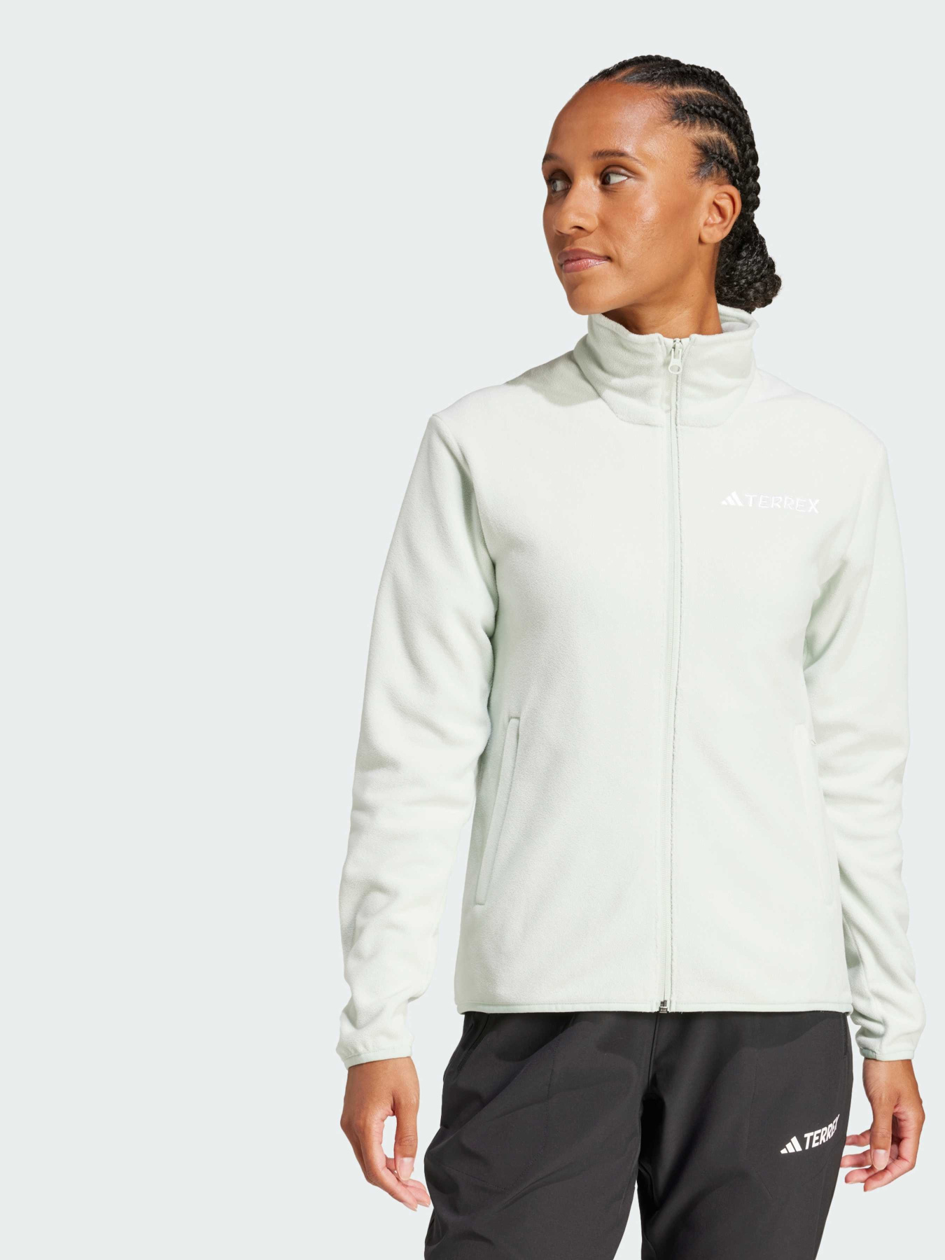 Куртки и дубленки Adidas модель JP0801 Фото