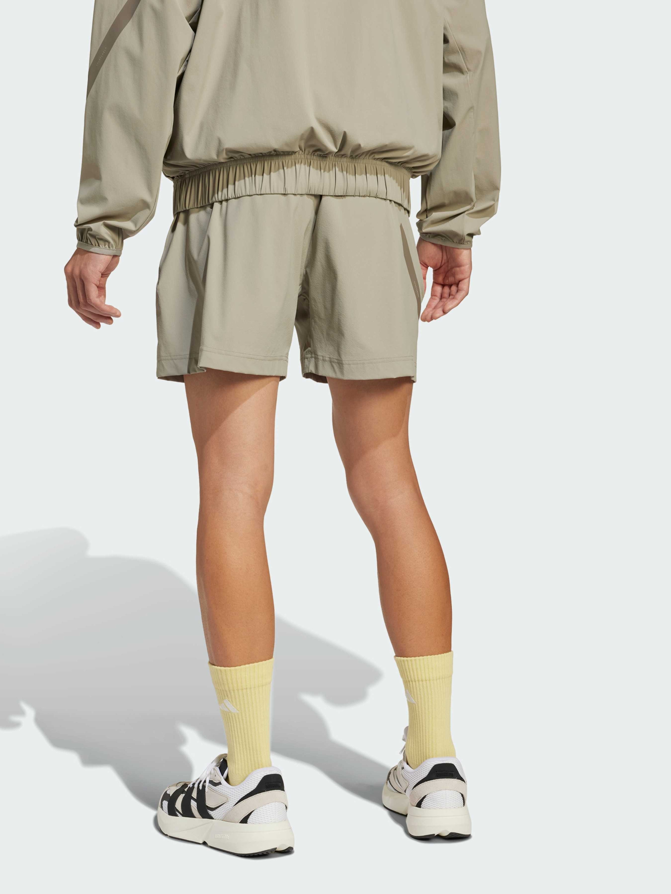 Повсякденні шорти Adidas ZNE модель JN9024 Фото