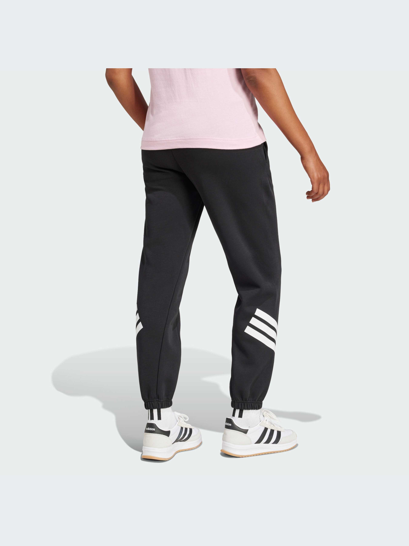 Брюки Adidas модель JC5454-KZ Фото