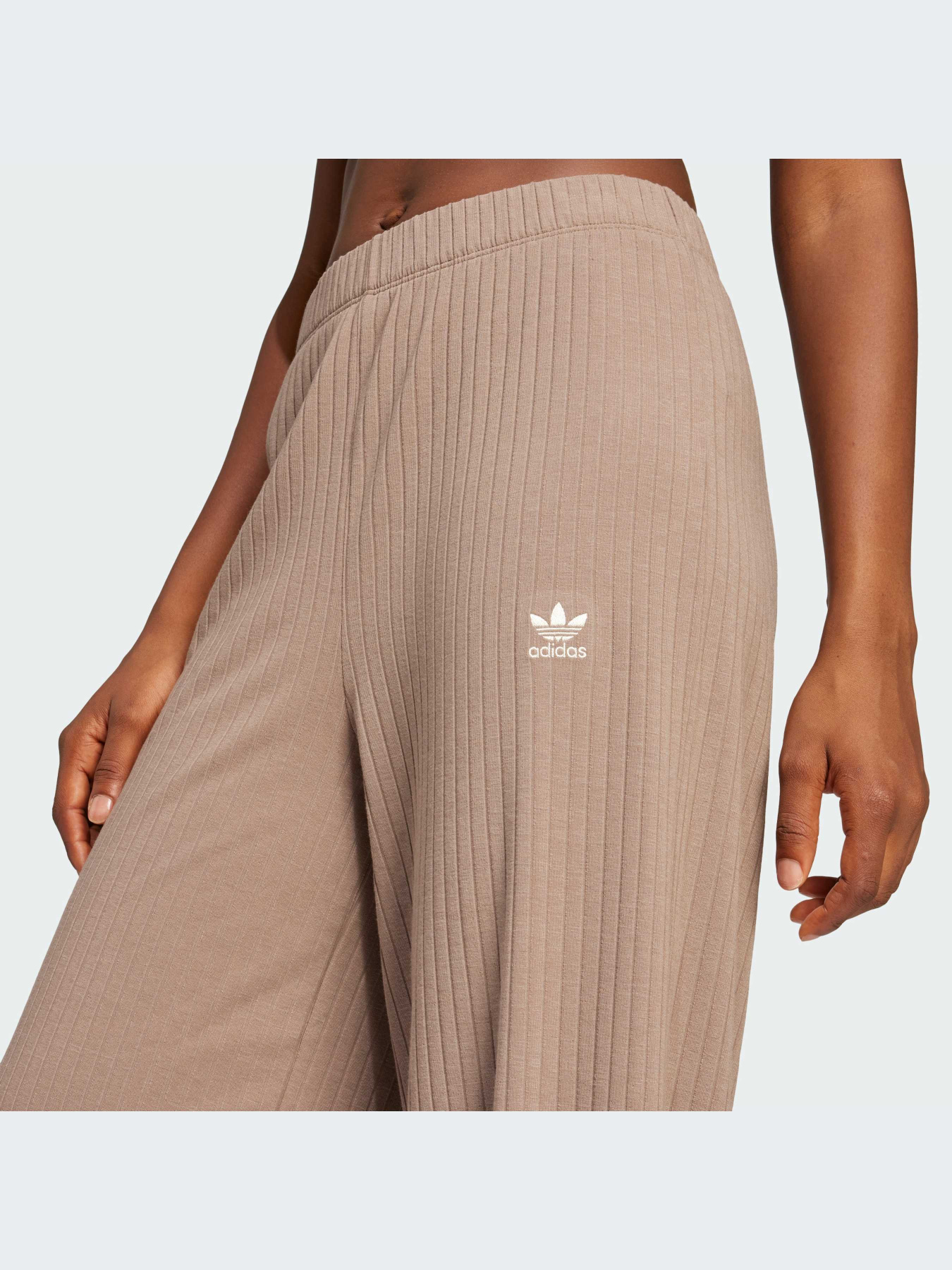 Брюки Adidas модель JD0768-KZ Фото