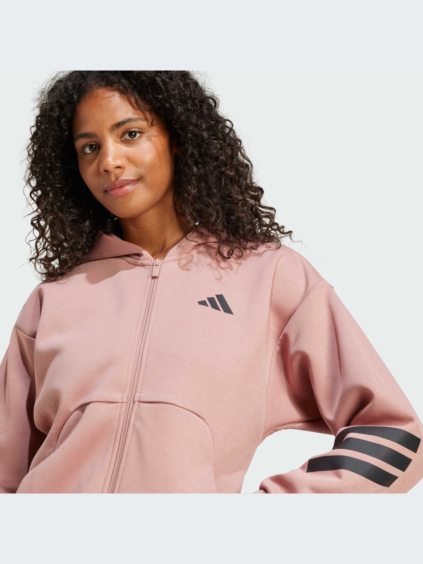 Худи и свитшоты Adidas модель JE0177-KZ Фото