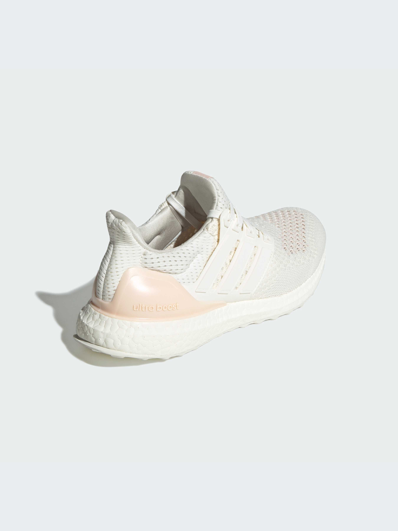 Кроссовки Adidas Ultraboost модель JQ2274-KZ Фото