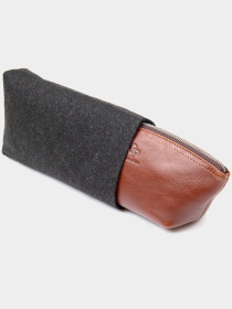 Женская Органайзер-косметичка из натуральной кожи GRANDE PELLE  Коричневый Grande Pelle модель bag24_11510 Фото