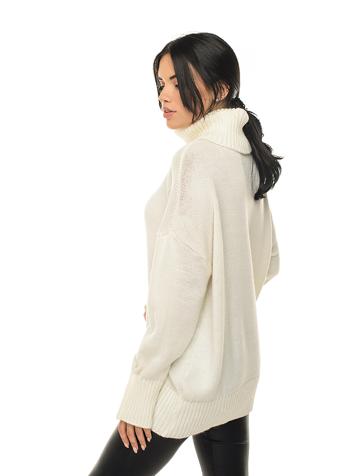 Свитер SVTR модель 435milkyWSWTSVTR Фото