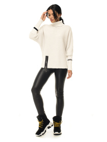 Свитер SVTR модель 4540milkyWSWTSVTR Фото