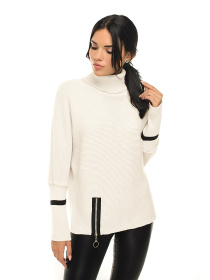 Свитер SVTR модель 4540milkyWSWTSVTR Фото