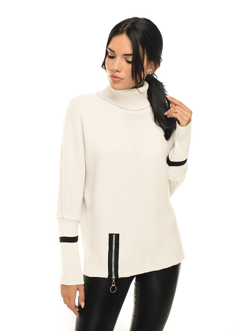 Свитер SVTR модель 4540milkyWSWTSVTR Фото