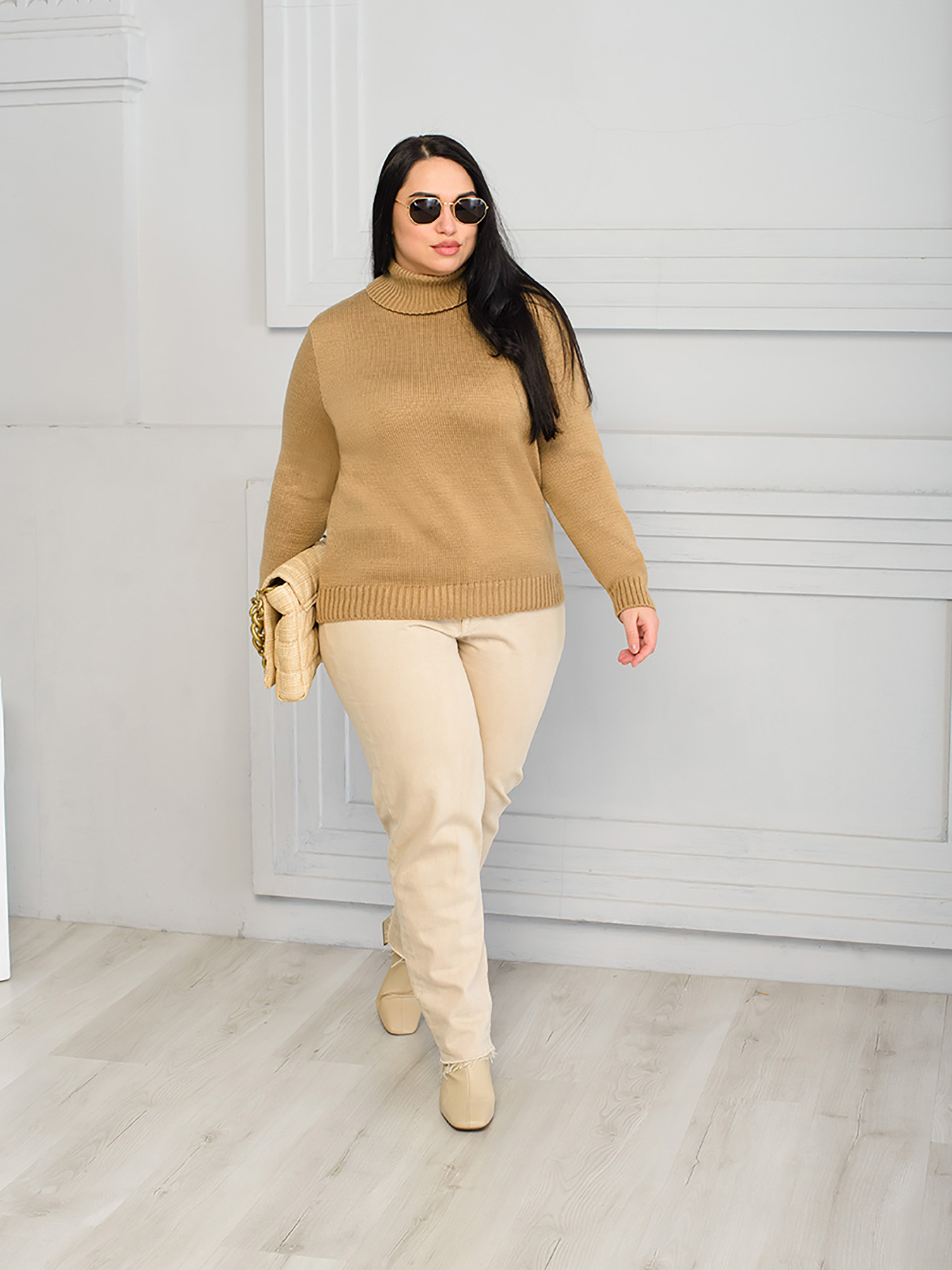 Свитер SVTR модель 4440beigeWSWTSVTR Фото