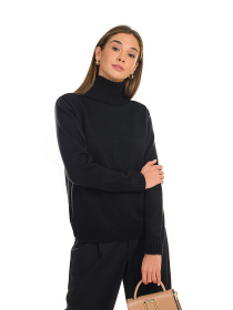 Свитер SVTR модель 440blackWSWTSVTR Свитер SVTR модель 440blackWSWTSVTR Фото