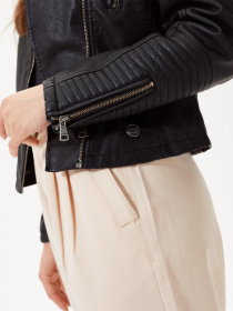 Куртки та дублянки DIVERSE Regalis модель 10037406 Фото