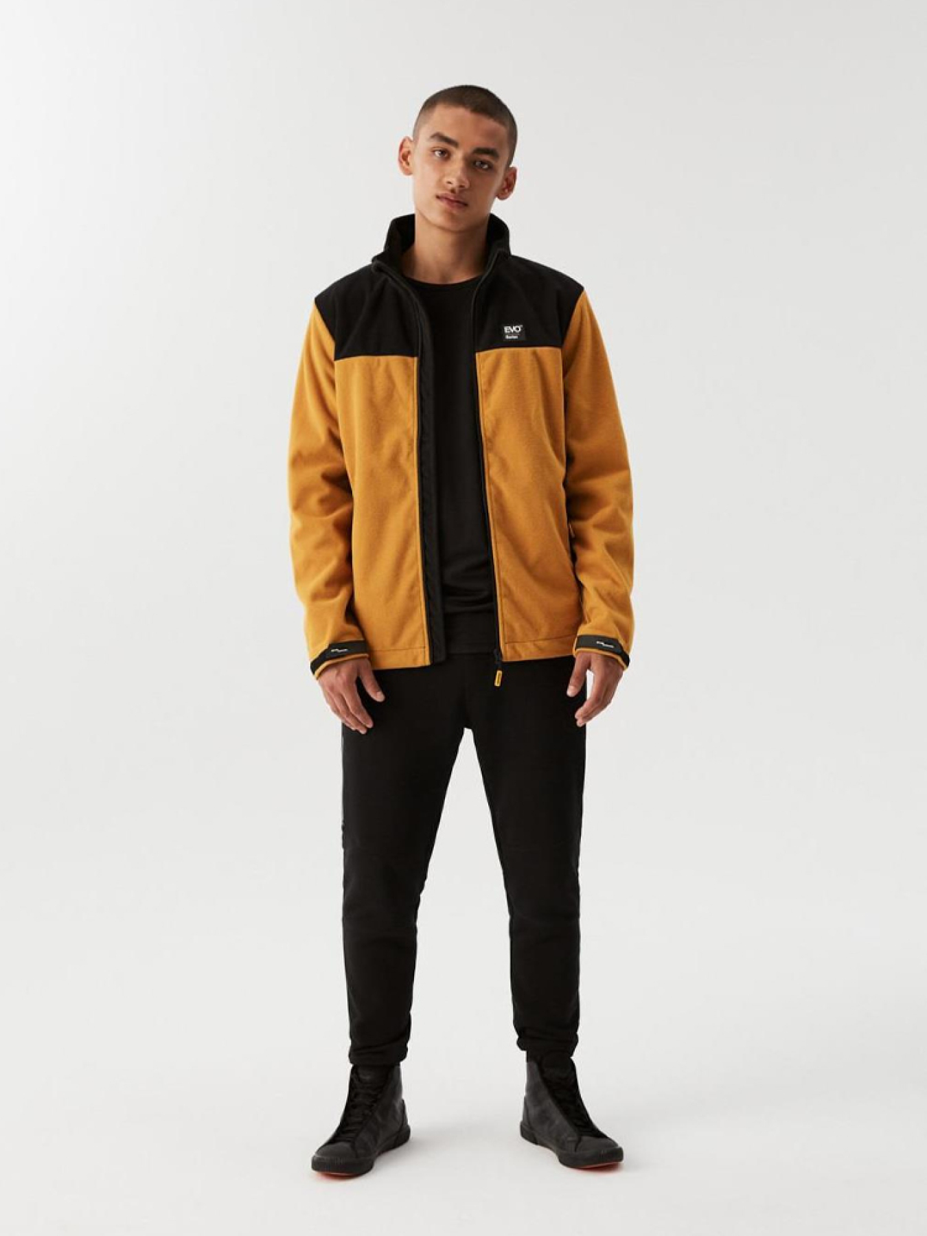 Куртки и дубленки DIVERSE Evo Cancio St модель 10040533 Фото