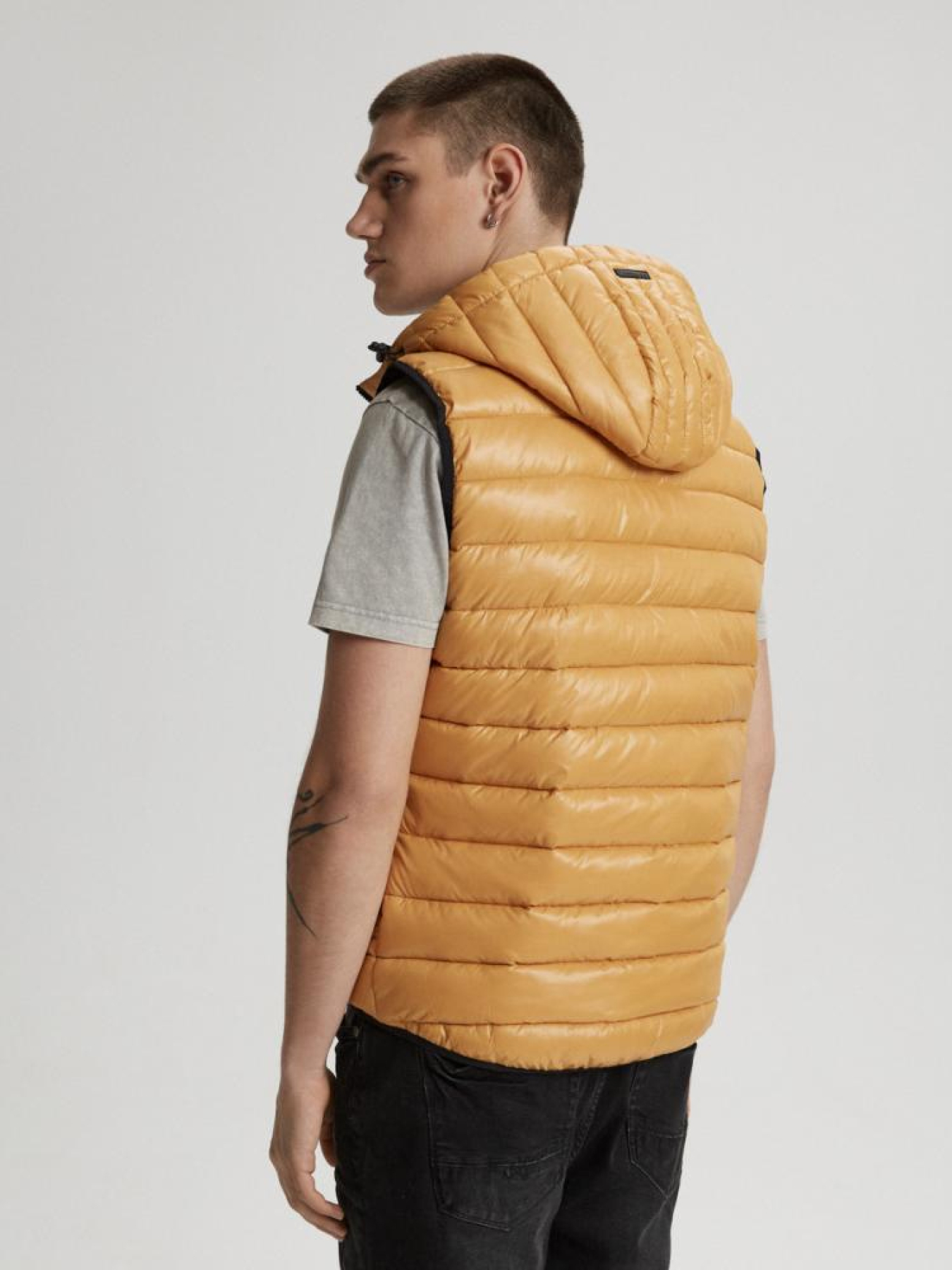 Утепленный жилет DIVERSE Azman модель 10041345 Фото