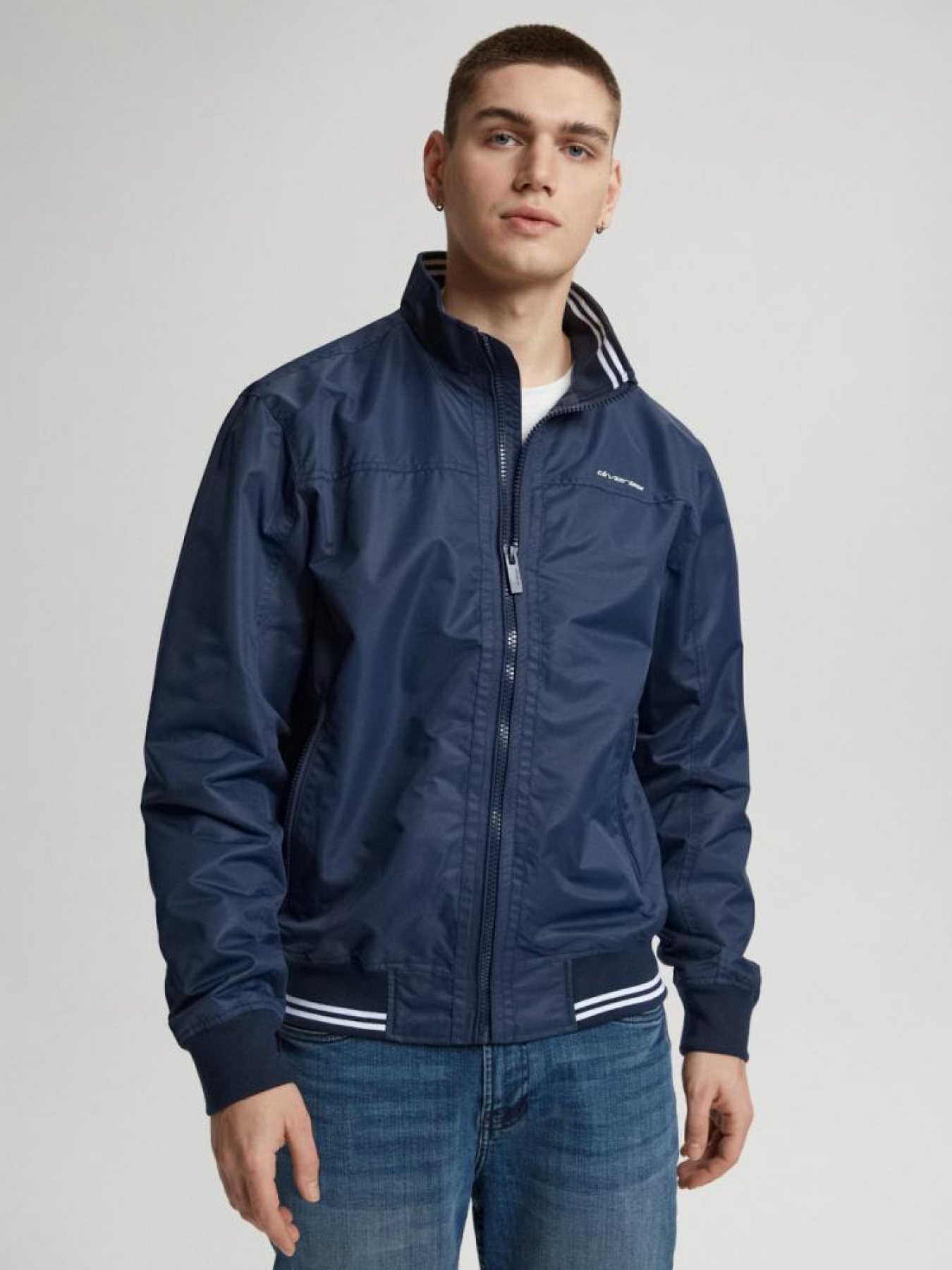 Демісезонна куртка DIVERSE Trifero модель 10041357 Фото