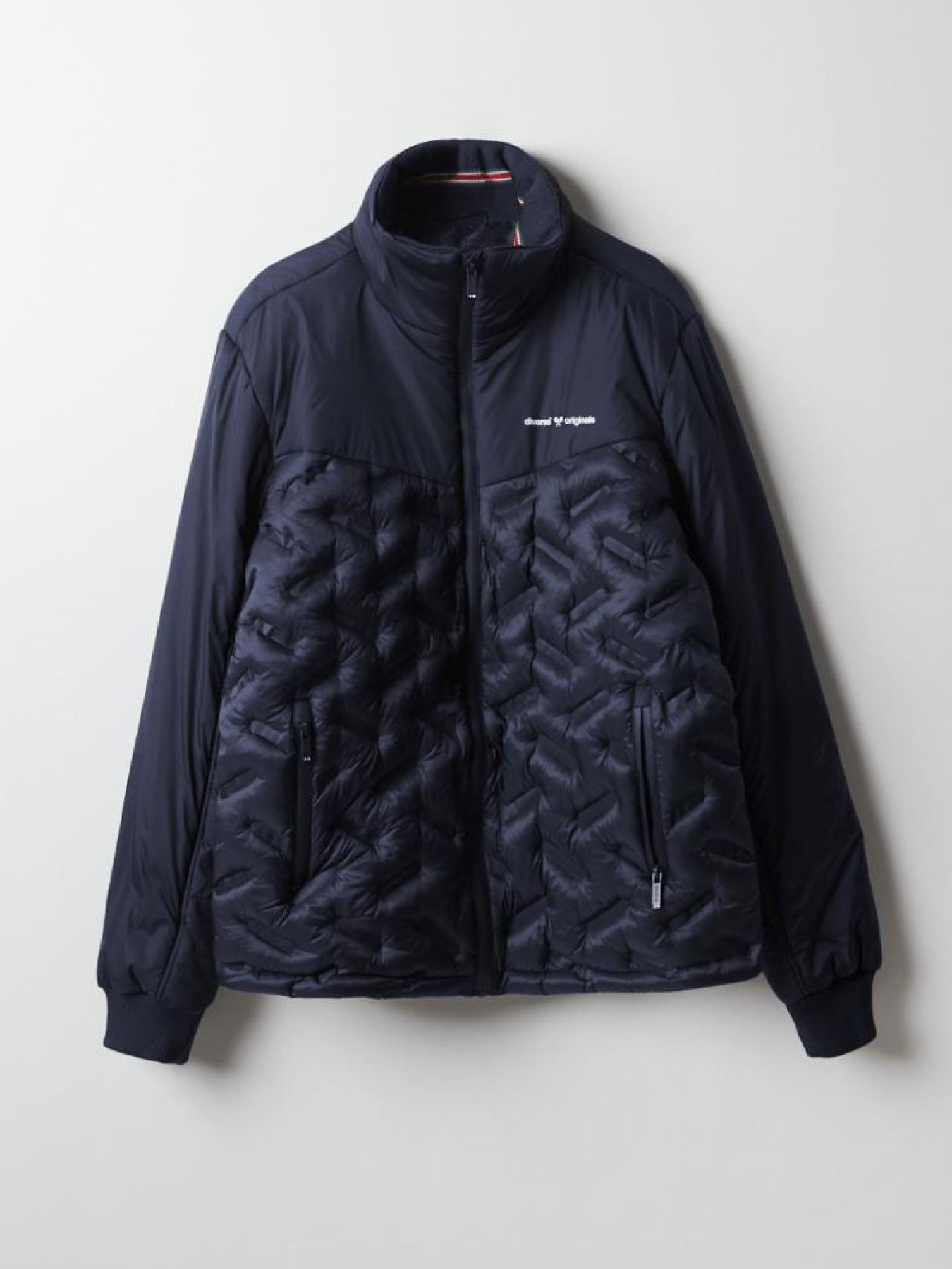 Куртки и дубленки DIVERSE Motel модель 10042694 Куртки и дубленки DIVERSE Motel модель 10042694 Фото