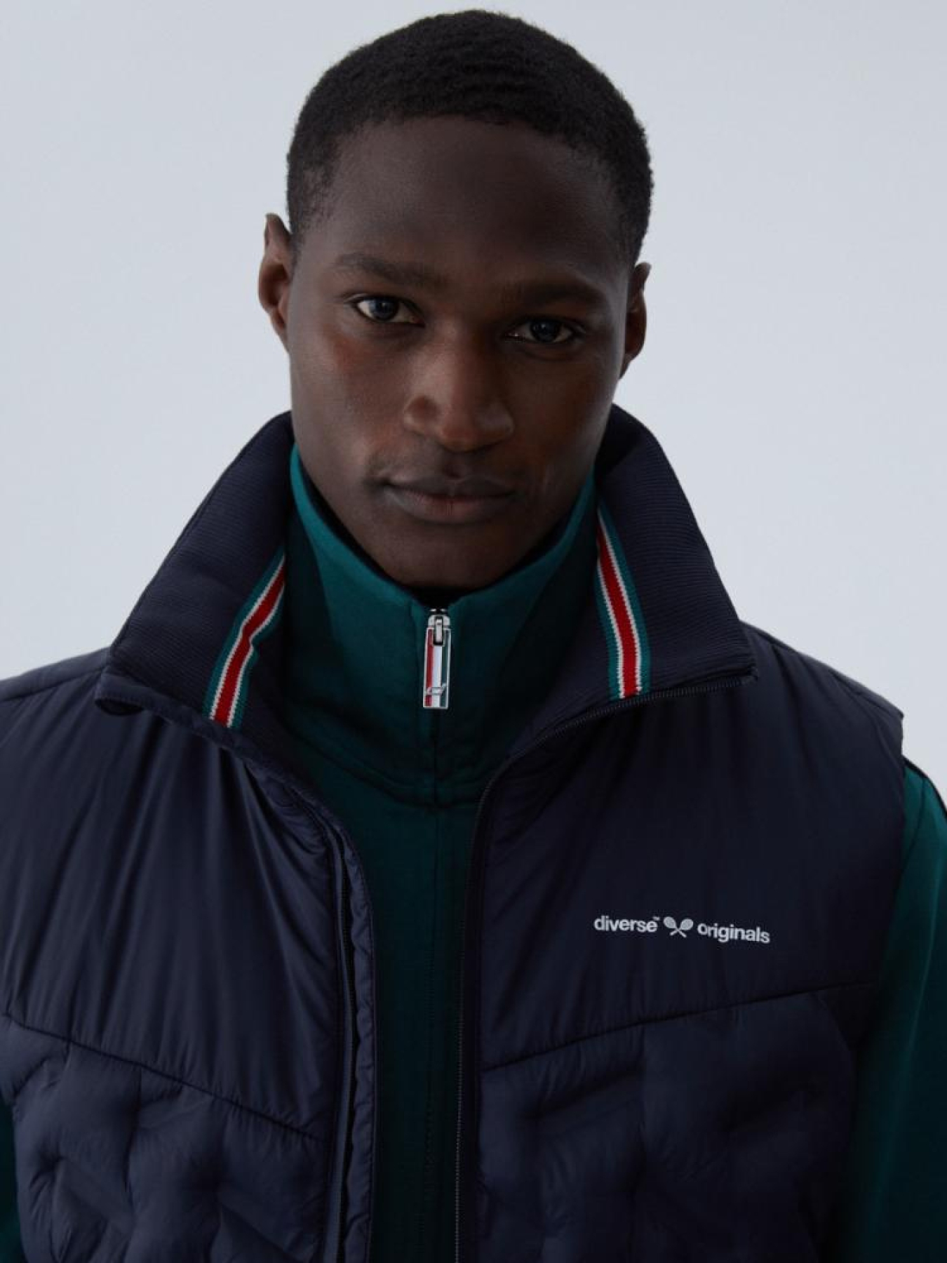 Утепленный жилет DIVERSE Motelon модель 10042695 Фото