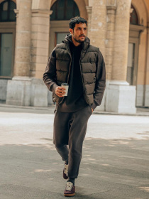 Утепленный жилет DIVERSE Pufneri модель 10043046 Фото