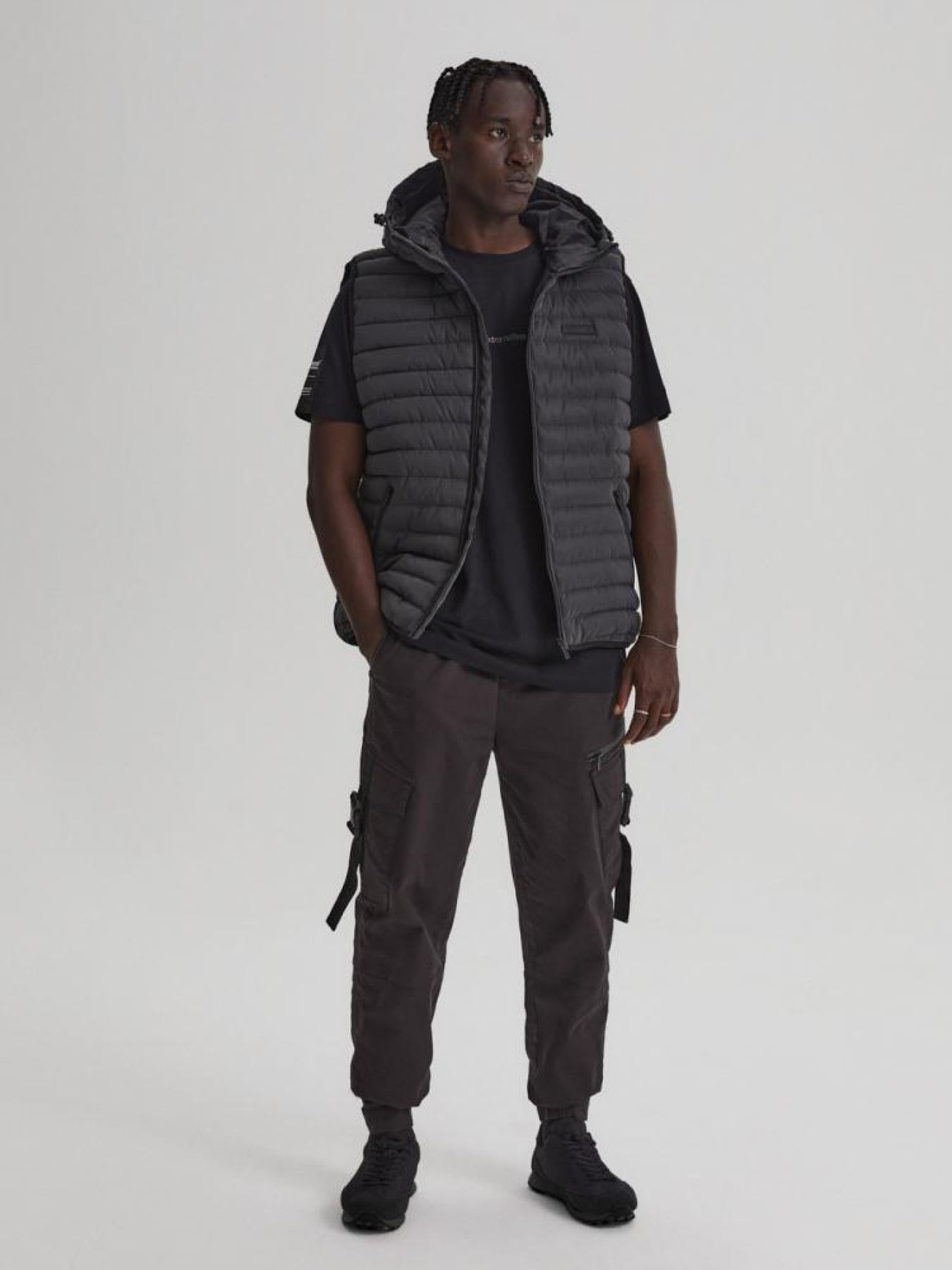 Утепленный жилет DIVERSE Aligeri Dext Ref модель 10043099 Фото