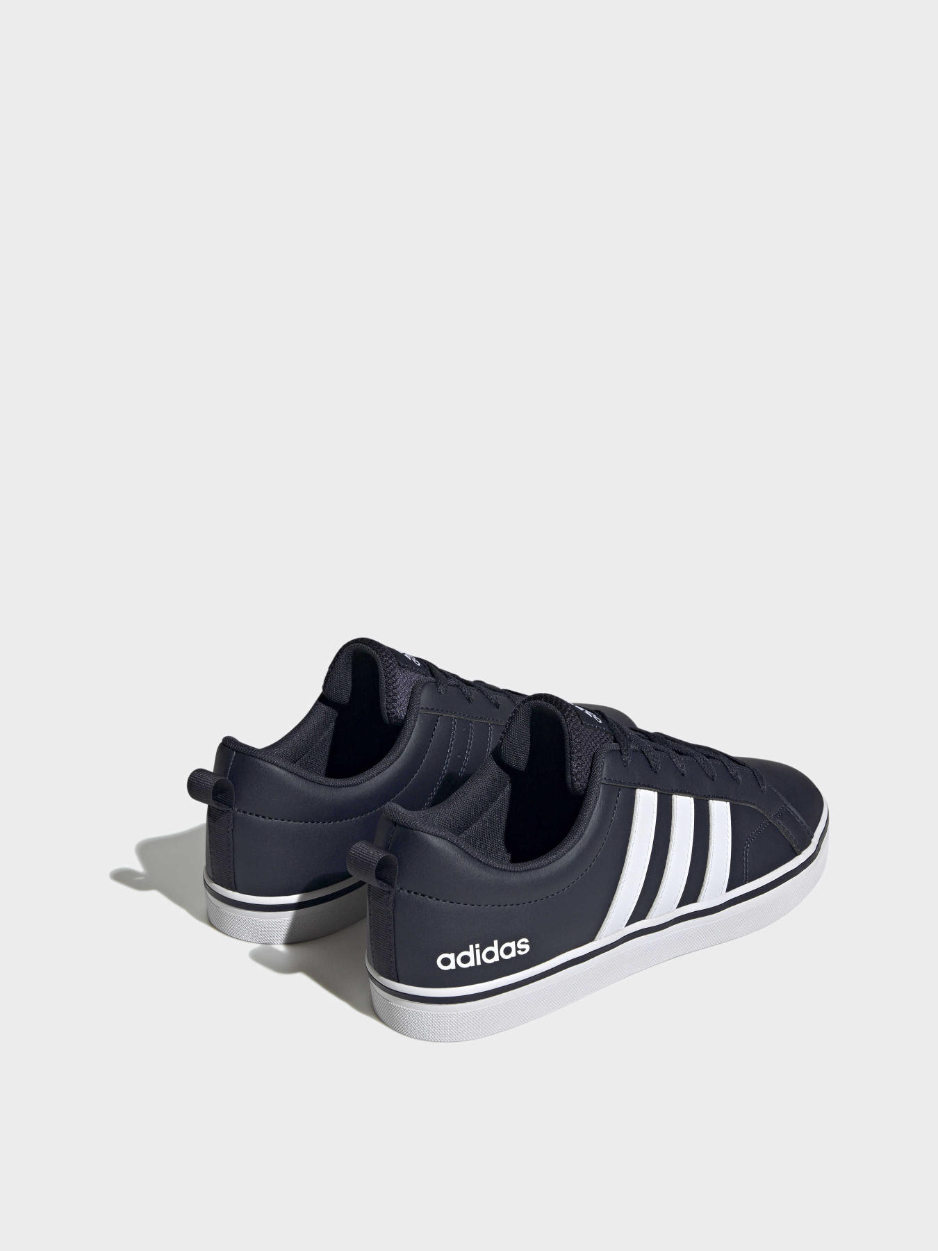 Кеди низькі Adidas модель HP6011 Фото