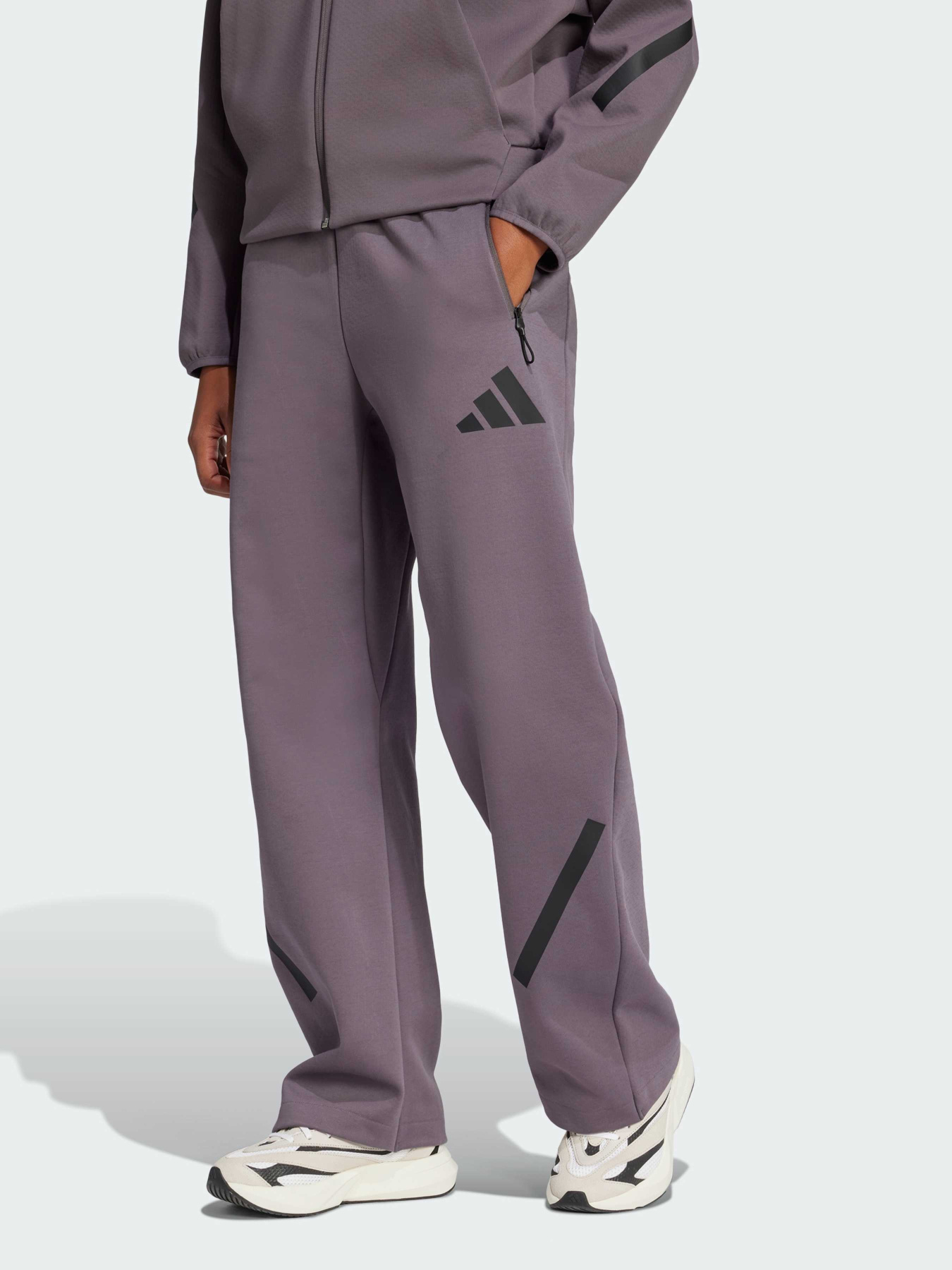 Штани повсякденні Adidas ZNE модель JC5411 Фото