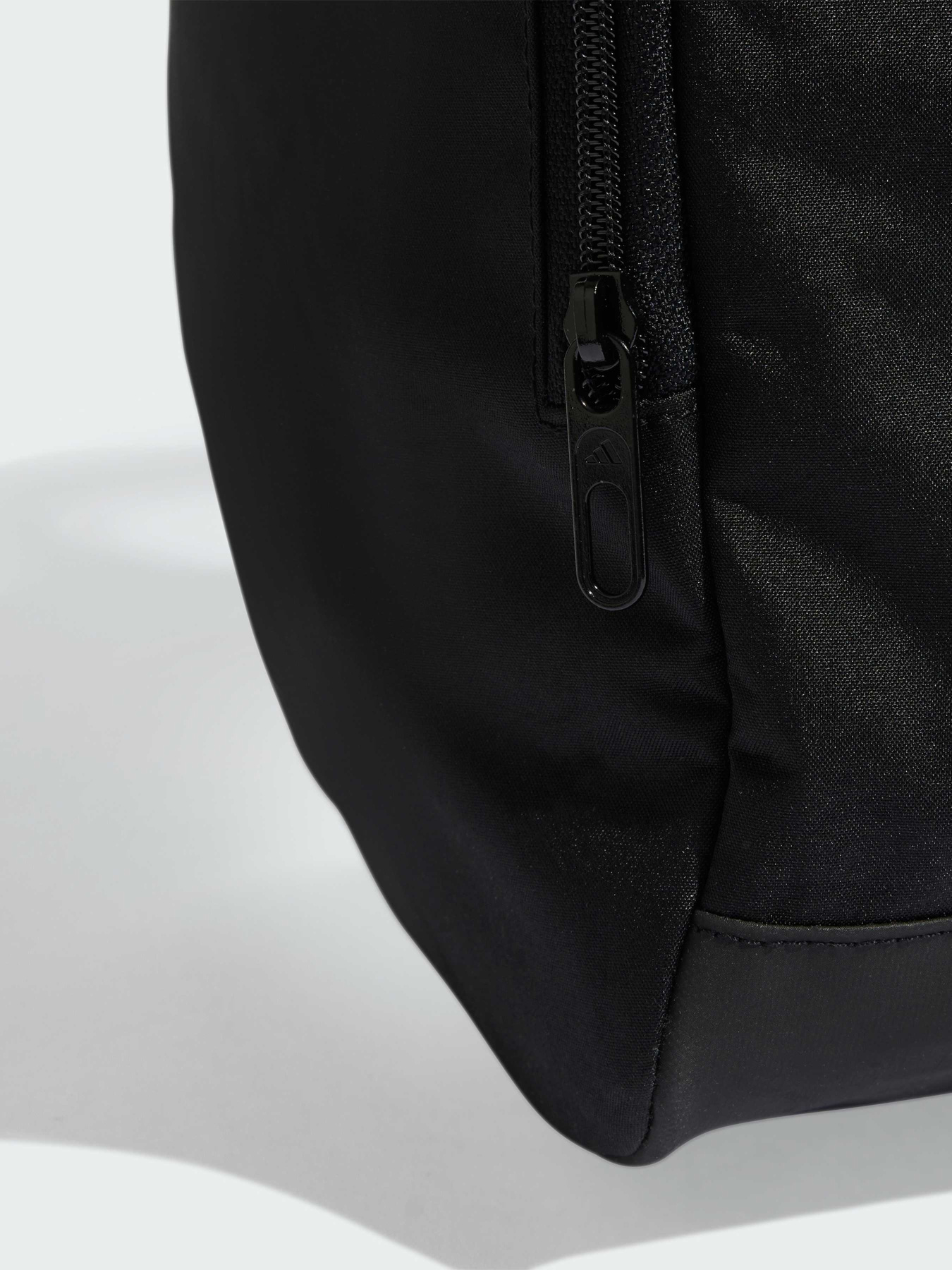 Дорожная сумка Adidas модель JD9555 Фото