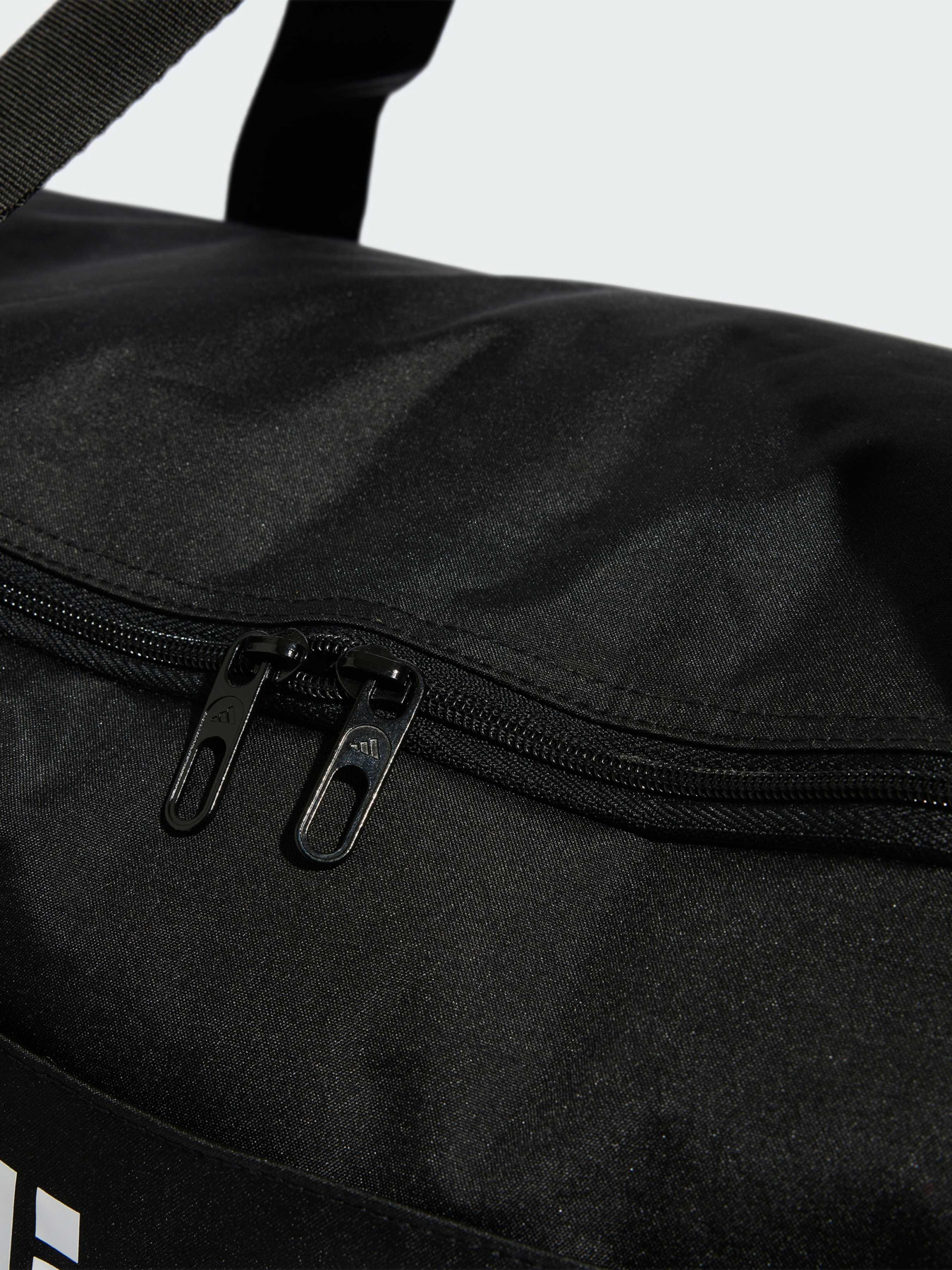 Дорожная сумка Adidas модель JD9555 Фото