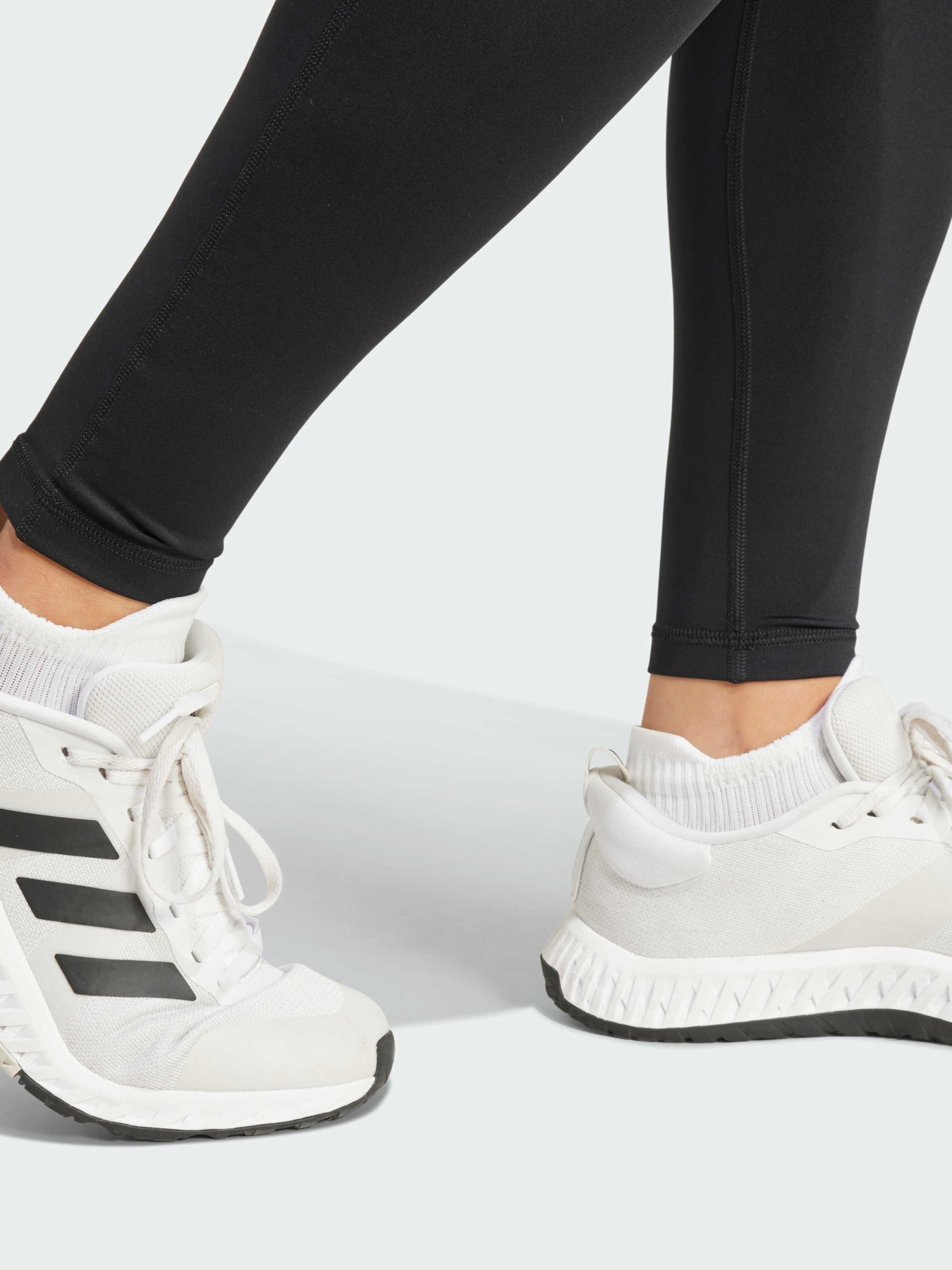 Спортивні леггінси Adidas модель JG3941 Фото