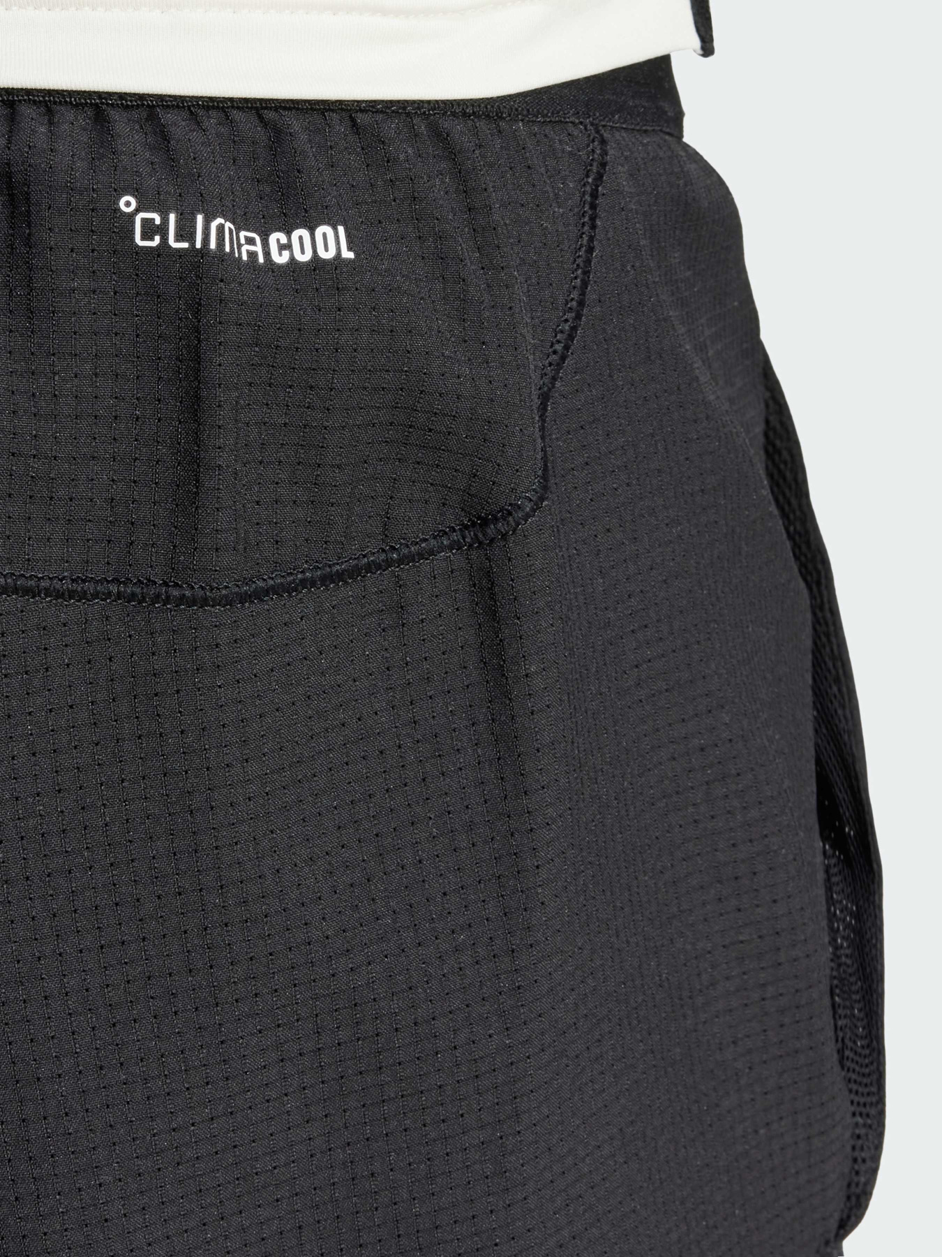 Шорты спортивные Adidas модель JE5665 Фото