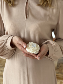 Свеча фигурная ароматическая "Пион", аромат – пион & магнолия, из натурального оливкового воска Candle Design модель 120.2007 Фото