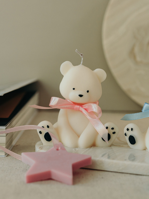 Фігурна свічка "Ведмедик", парфумована, з натурального оливкового воску Candle Design модель 140.2002/1 Фото