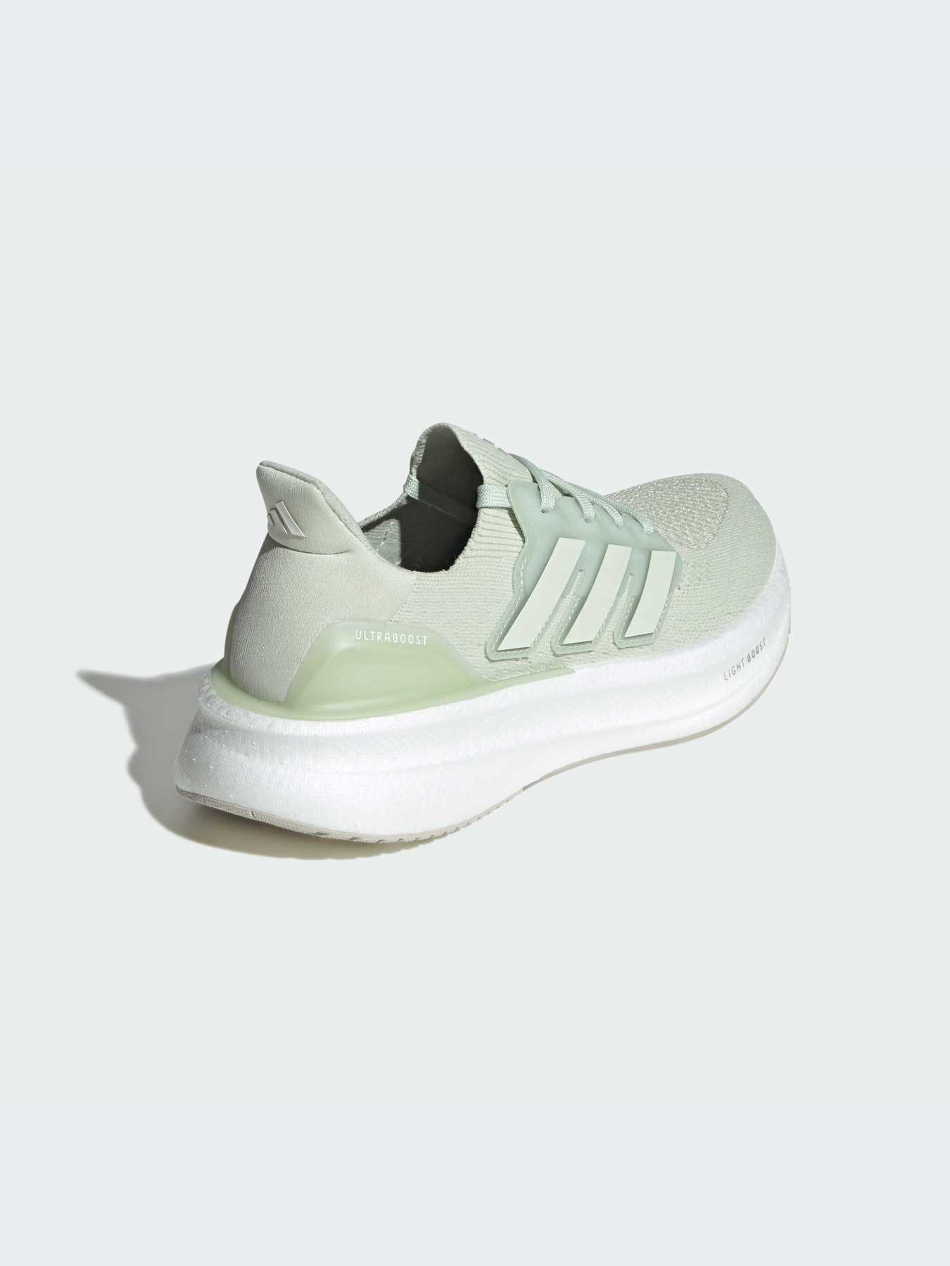 Кроссовки Adidas Ultraboost модель JH9063-KZ Фото