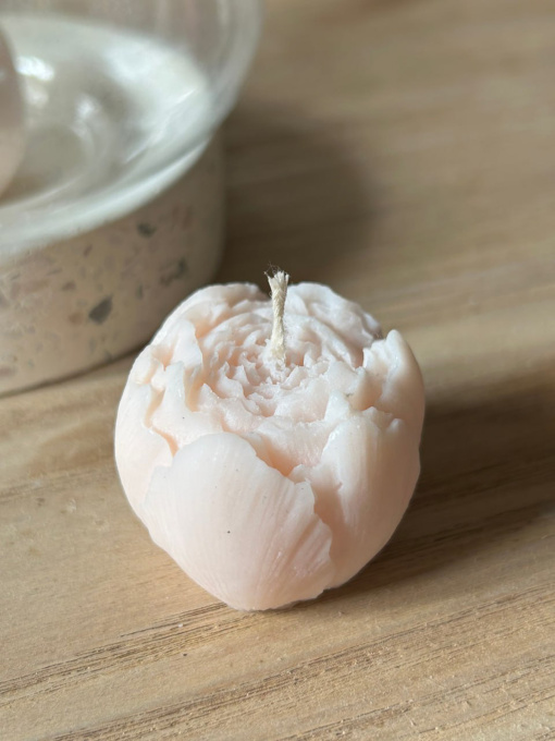 Ароматична свічка "Півонія міні", аромат - півонія & магнолія, з натурального оливкового воску Candle Design модель 120.2008 Фото