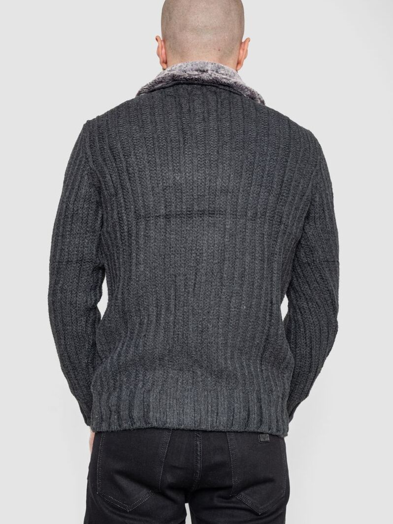 Свитер Ager модель У-1133332::000000087 Фото