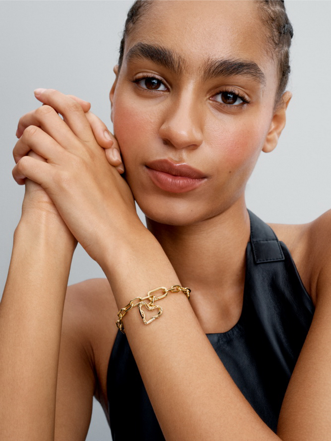 Классические PANDORA модель 762526C00 Фото