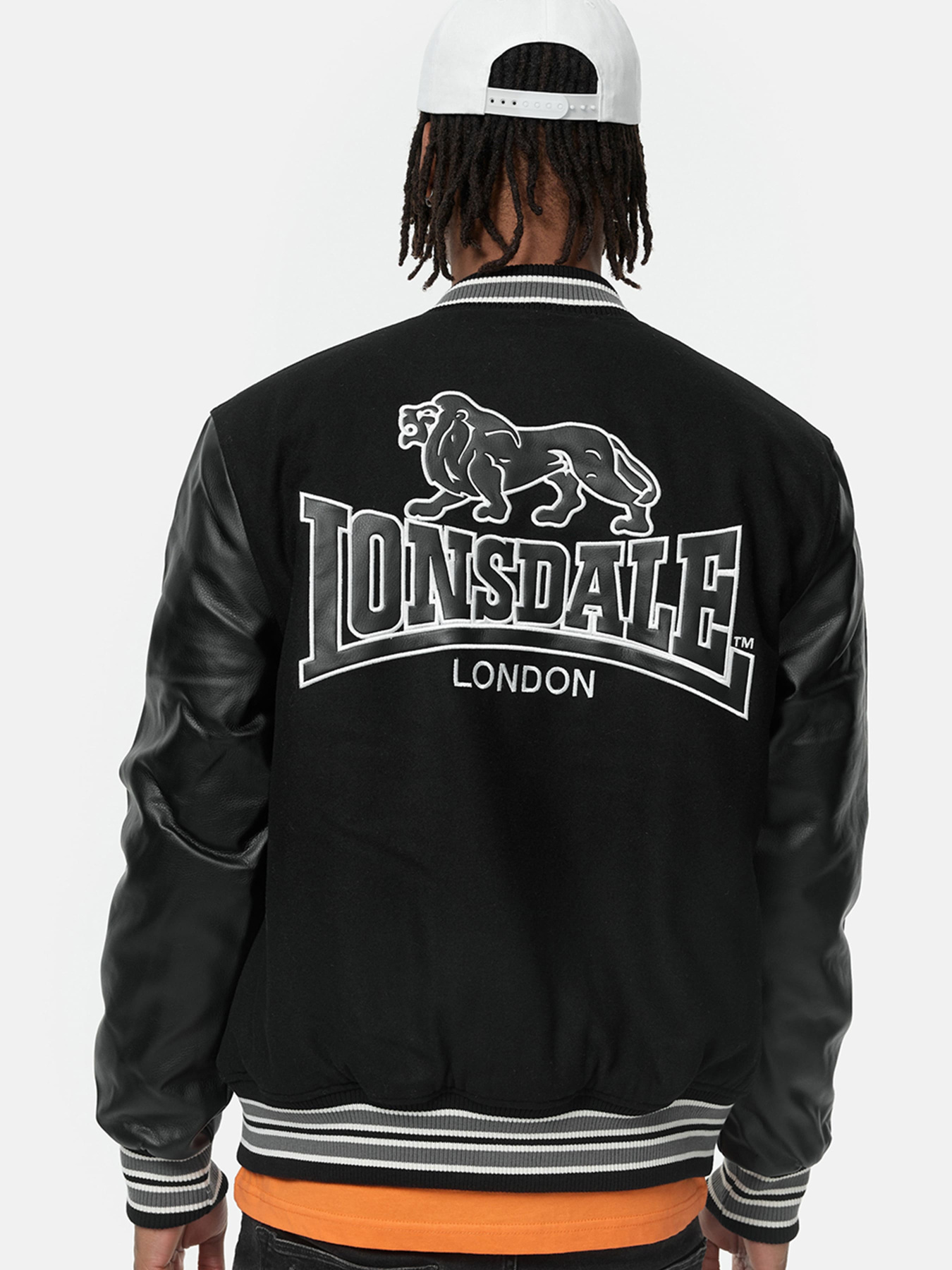 Бомбер Lonsdale модель 118025 Бомбер Lonsdale модель 118025 Фото