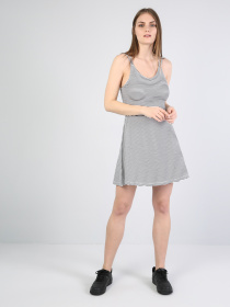 Платья Colin’s модель CL1043480_Q1.V1_NAV Фото