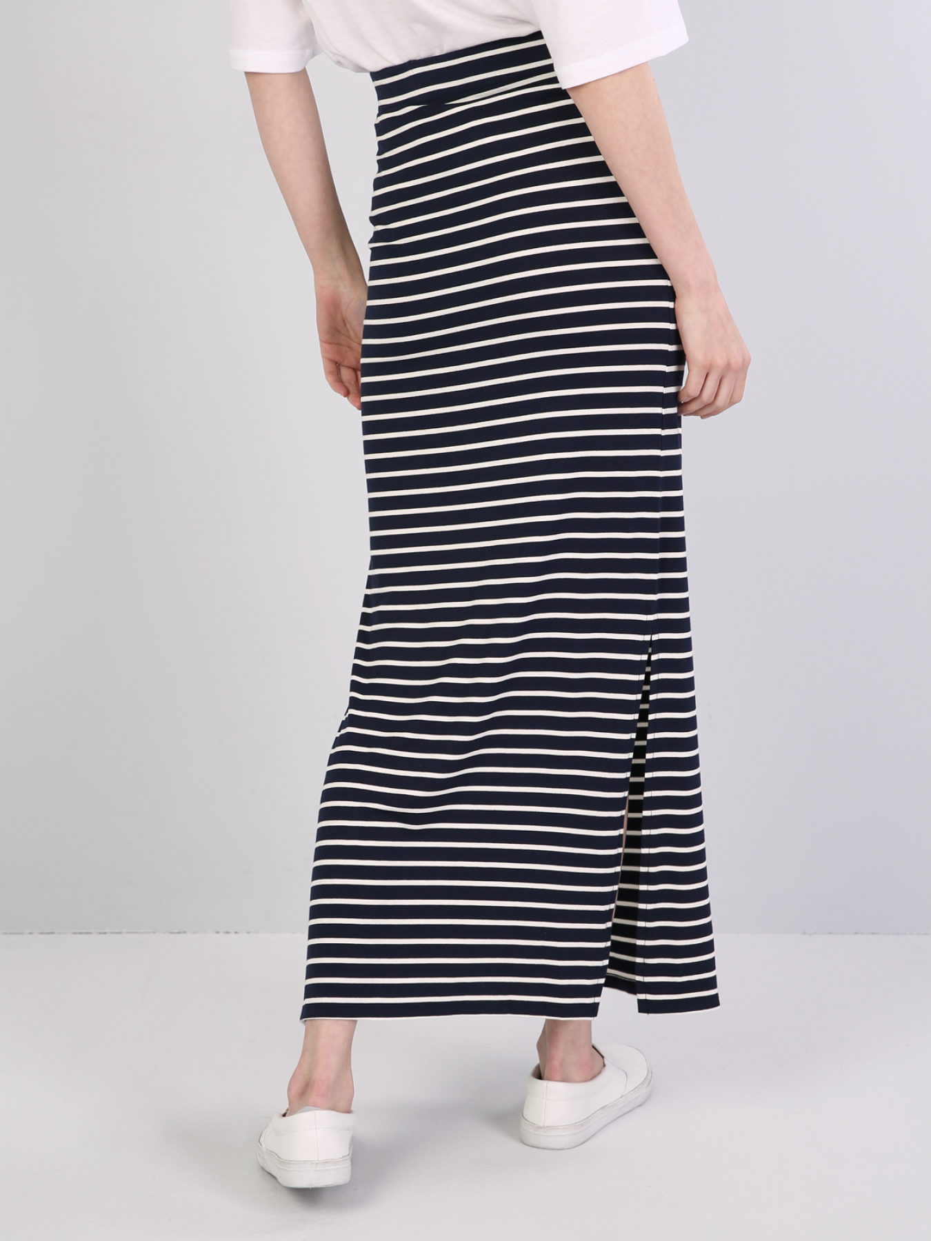 Юбки Colin’s модель CL1042282_Q1.V1_NAV Фото