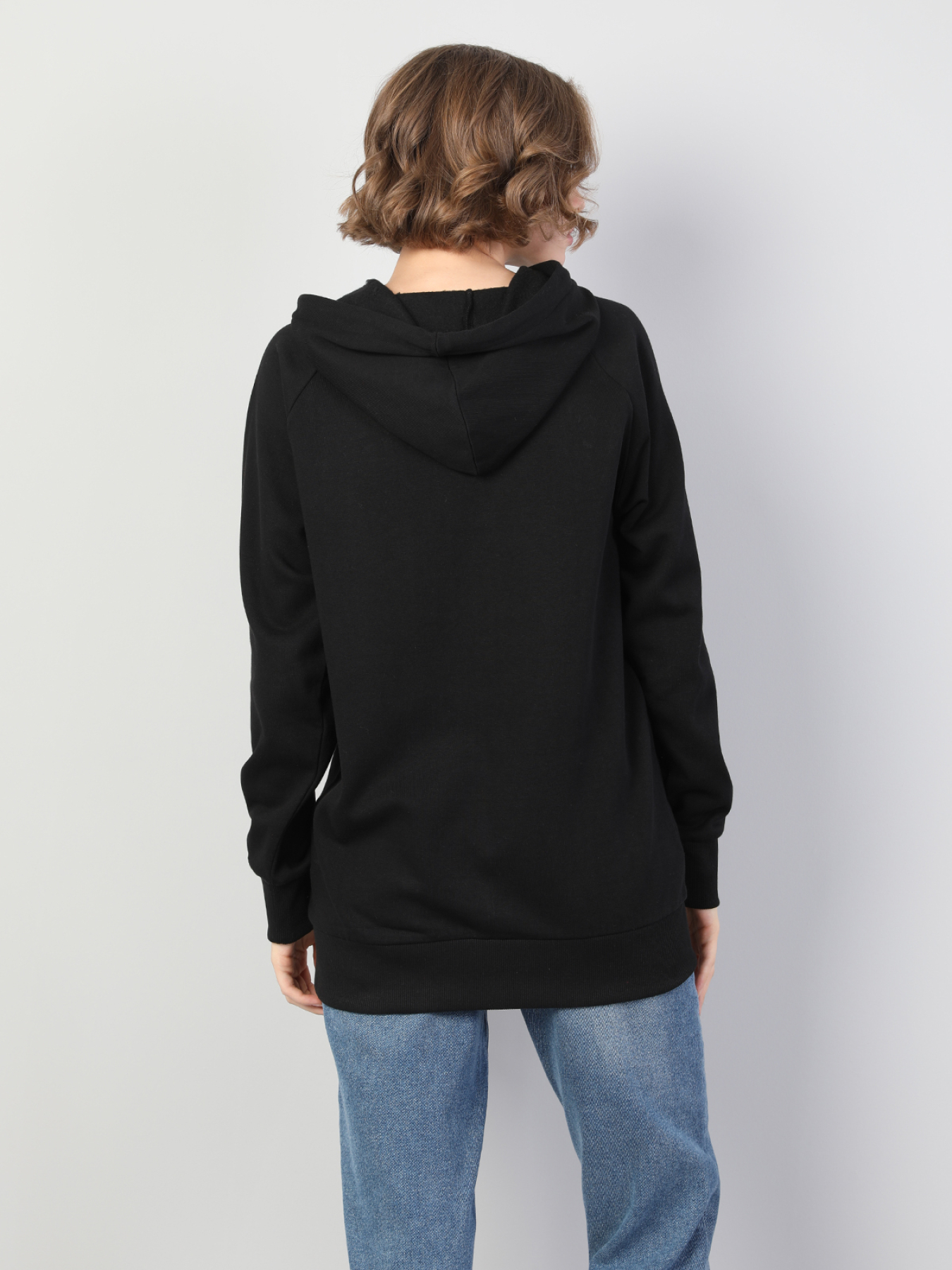 Кофты и свитера Colin’s модель CL1045200_Q1.V1_BLK Фото