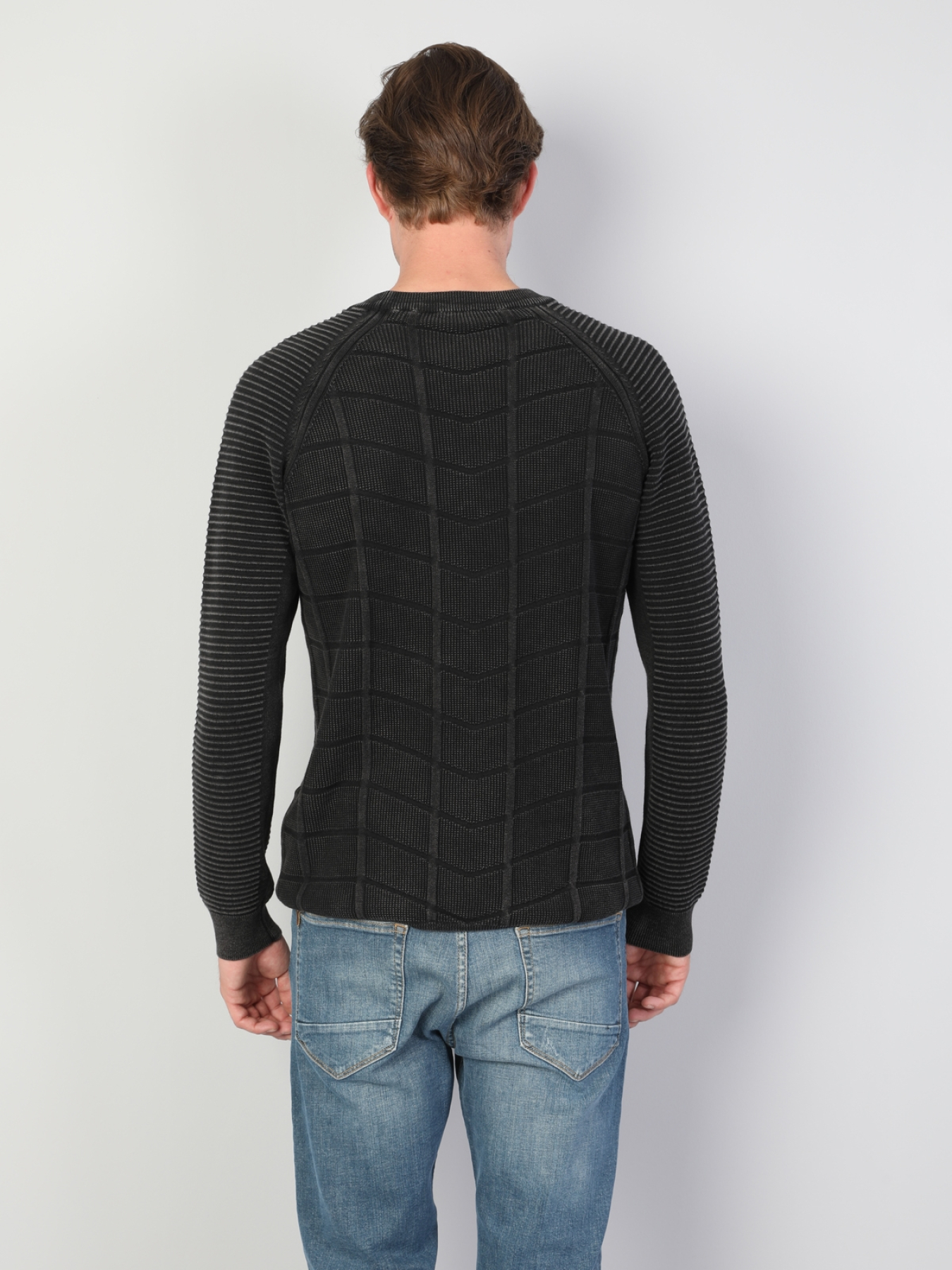 Кофти та светри Colin’s модель CL1044027_Q1.V1_ANT Фото