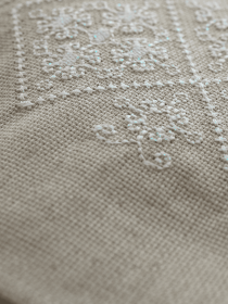 Вишита скатертина ( без серветок) Едельвіка модель 339-21-00 Фото