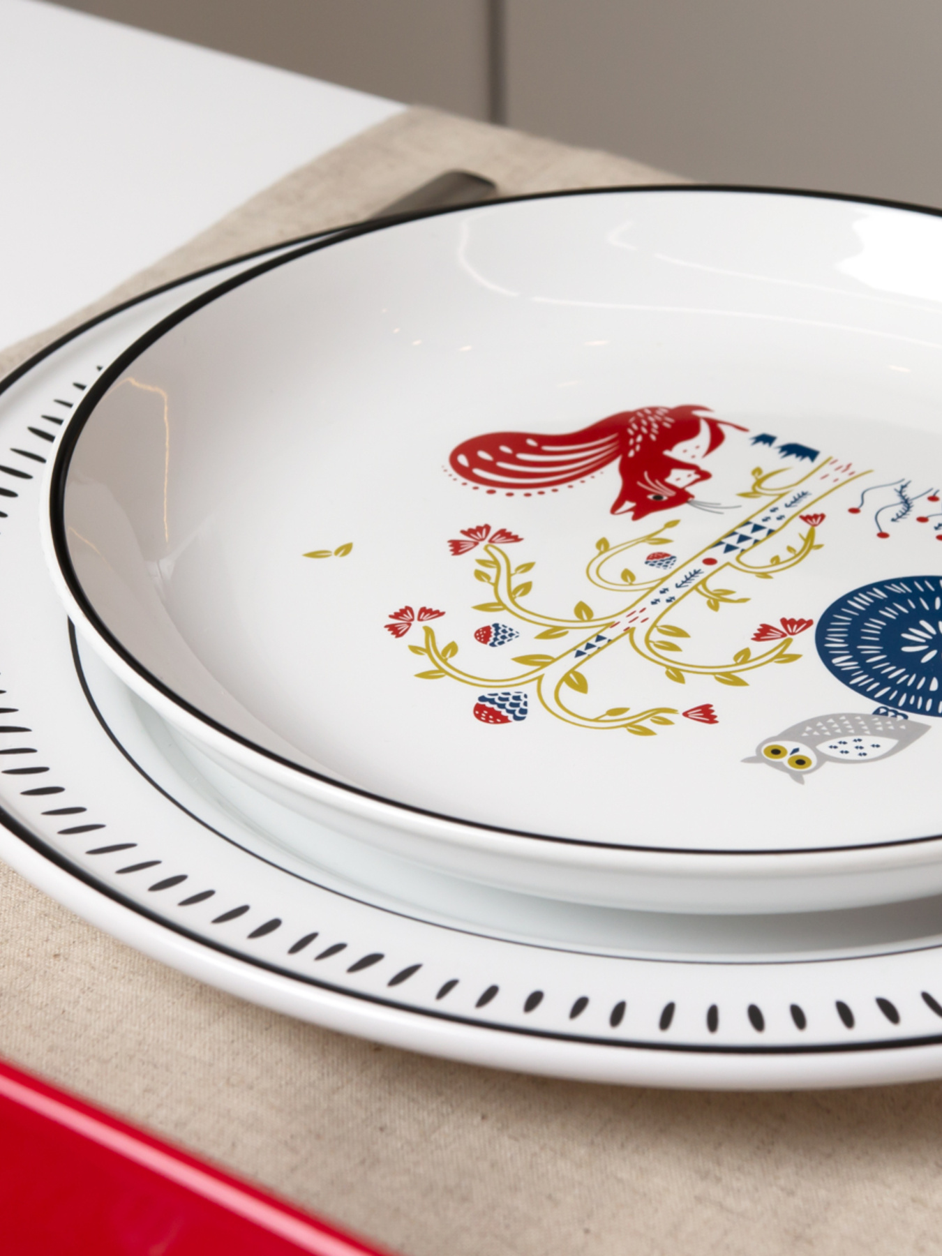 Тарелка десертная "Лесная песня" MBM MY HOME модель KP-54 WHITE Фото