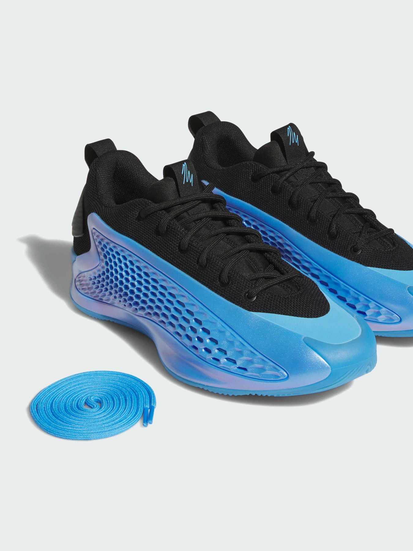 Кросівки для бігу Adidas модель JQ6139 Фото