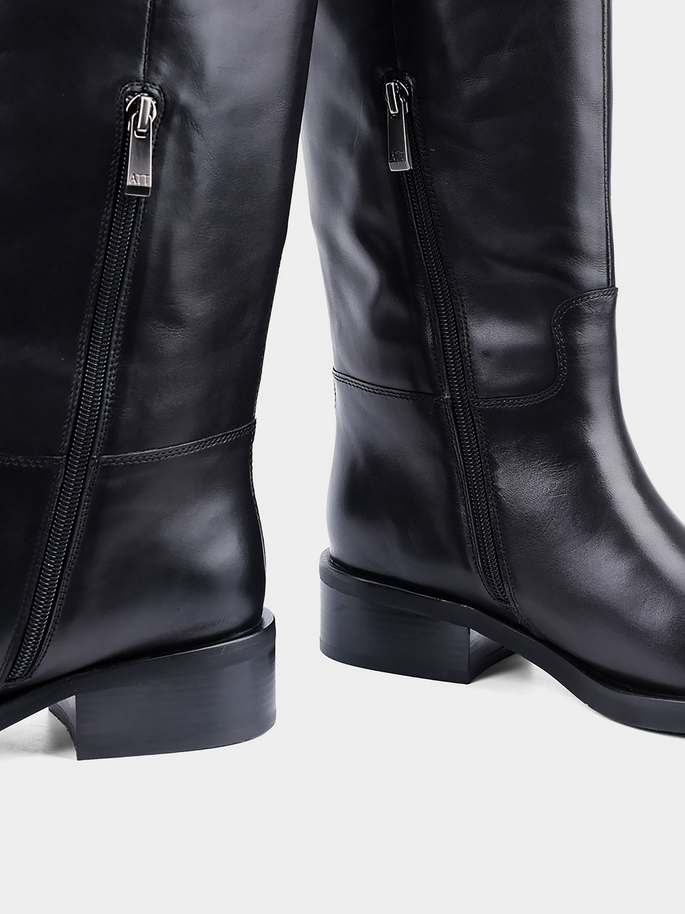 Сапоги Attizzare модель 2408-1621-1 Фото