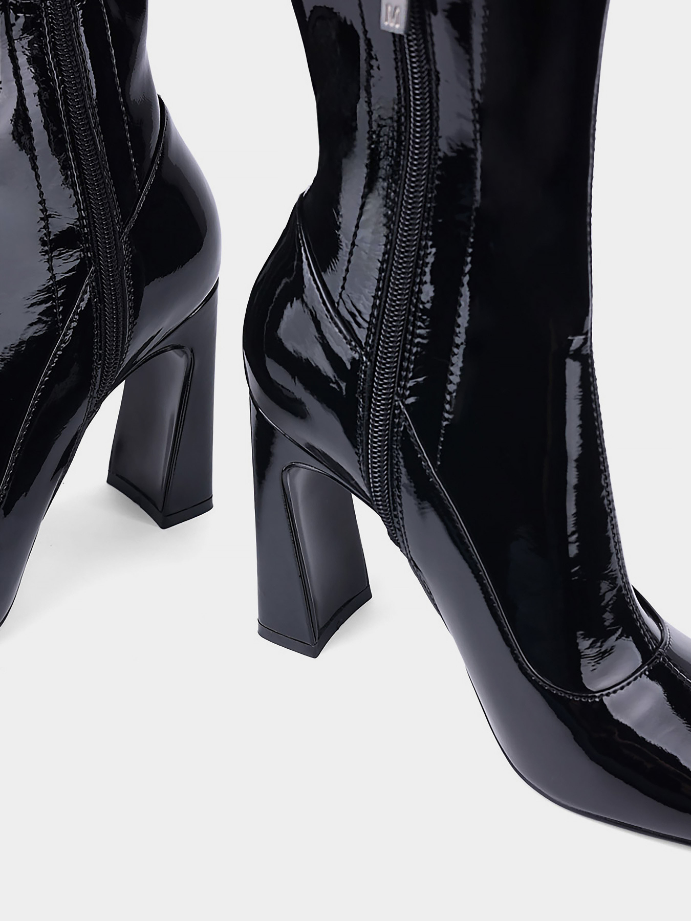 Бoтильоны MIRATON модель L2317-3 Фото