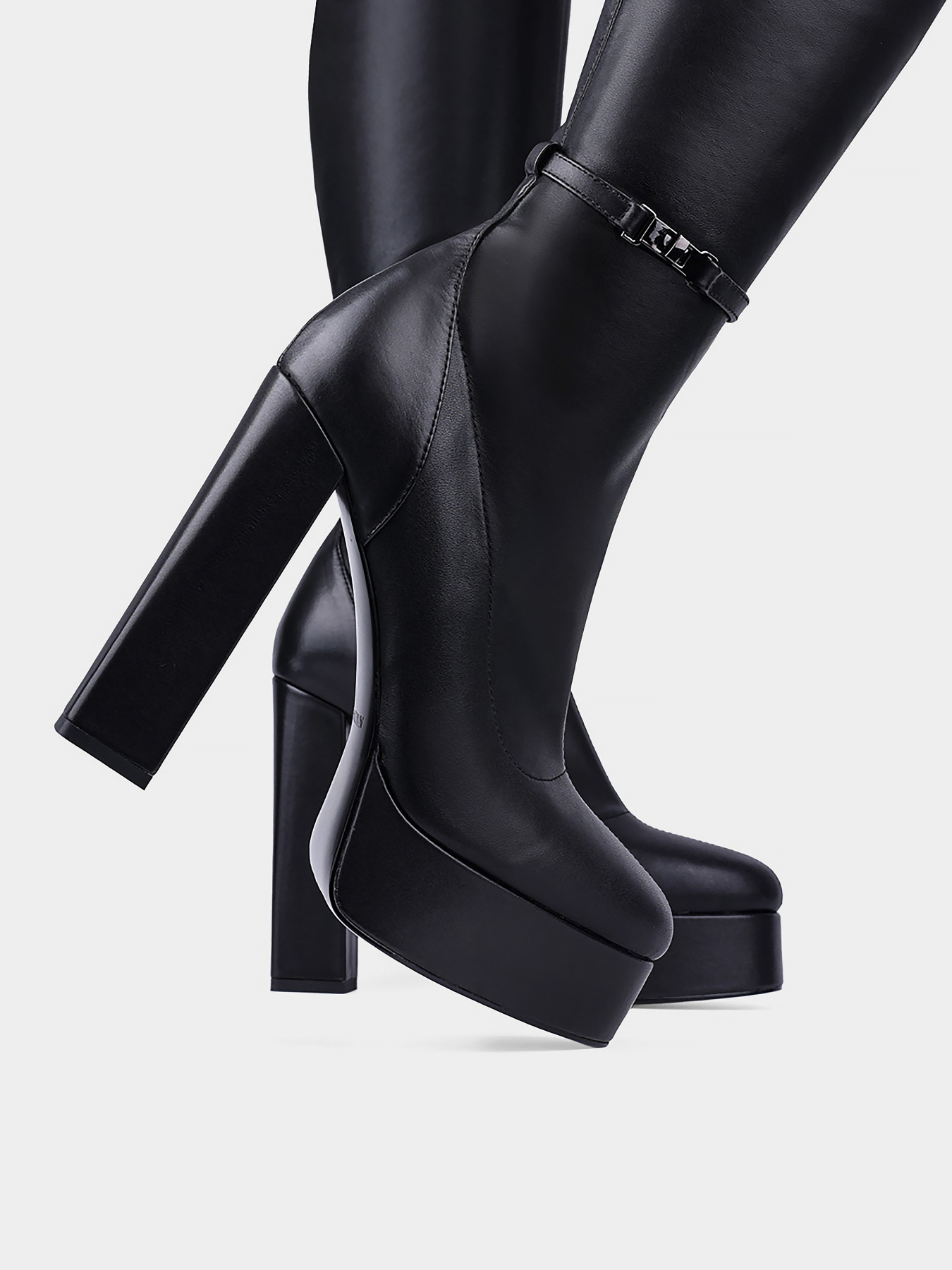 Ботфорты Attizzare модель L2326-3 Фото