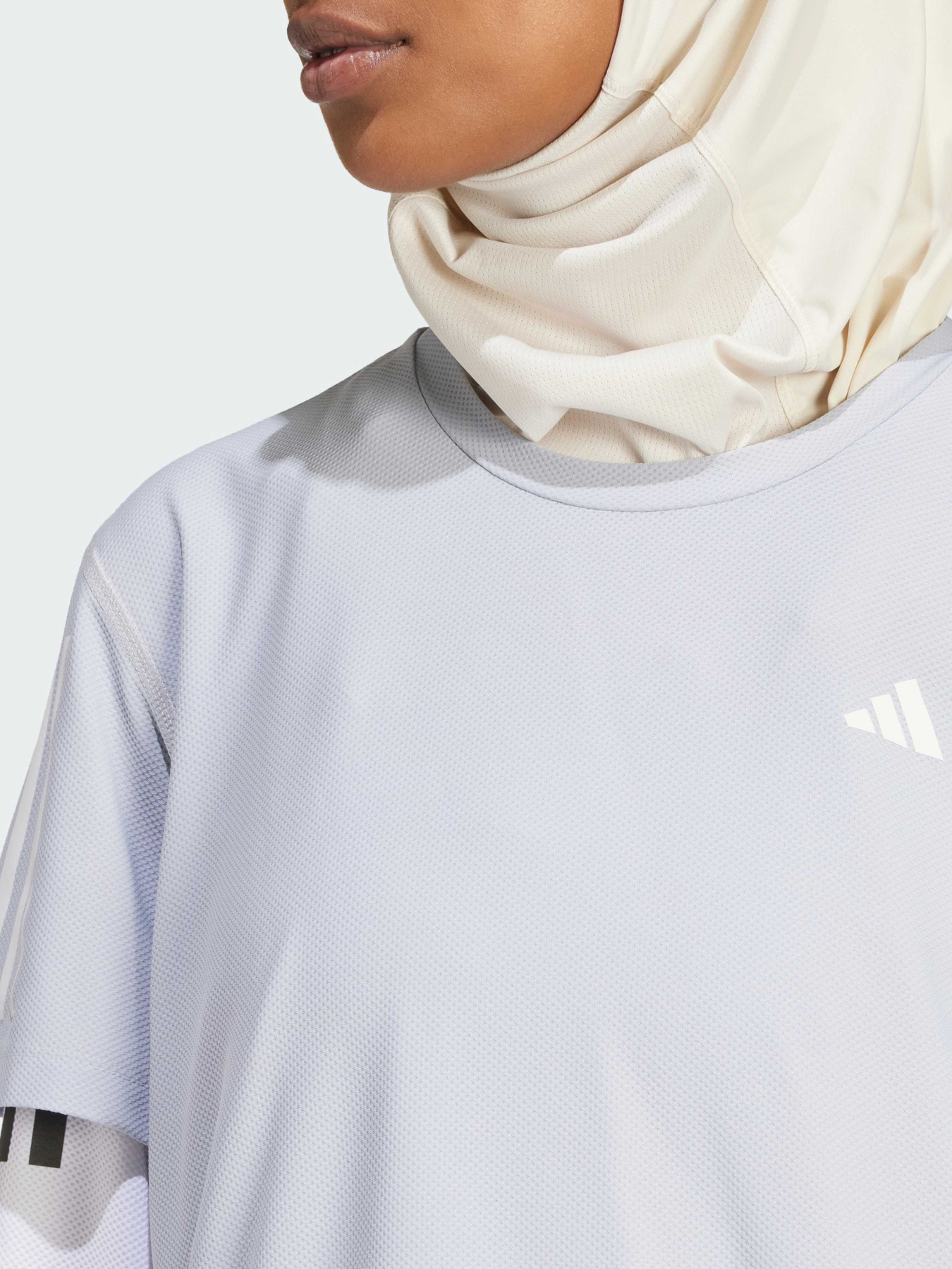 Спортивна футболка Adidas Supernova модель IP2041 Фото